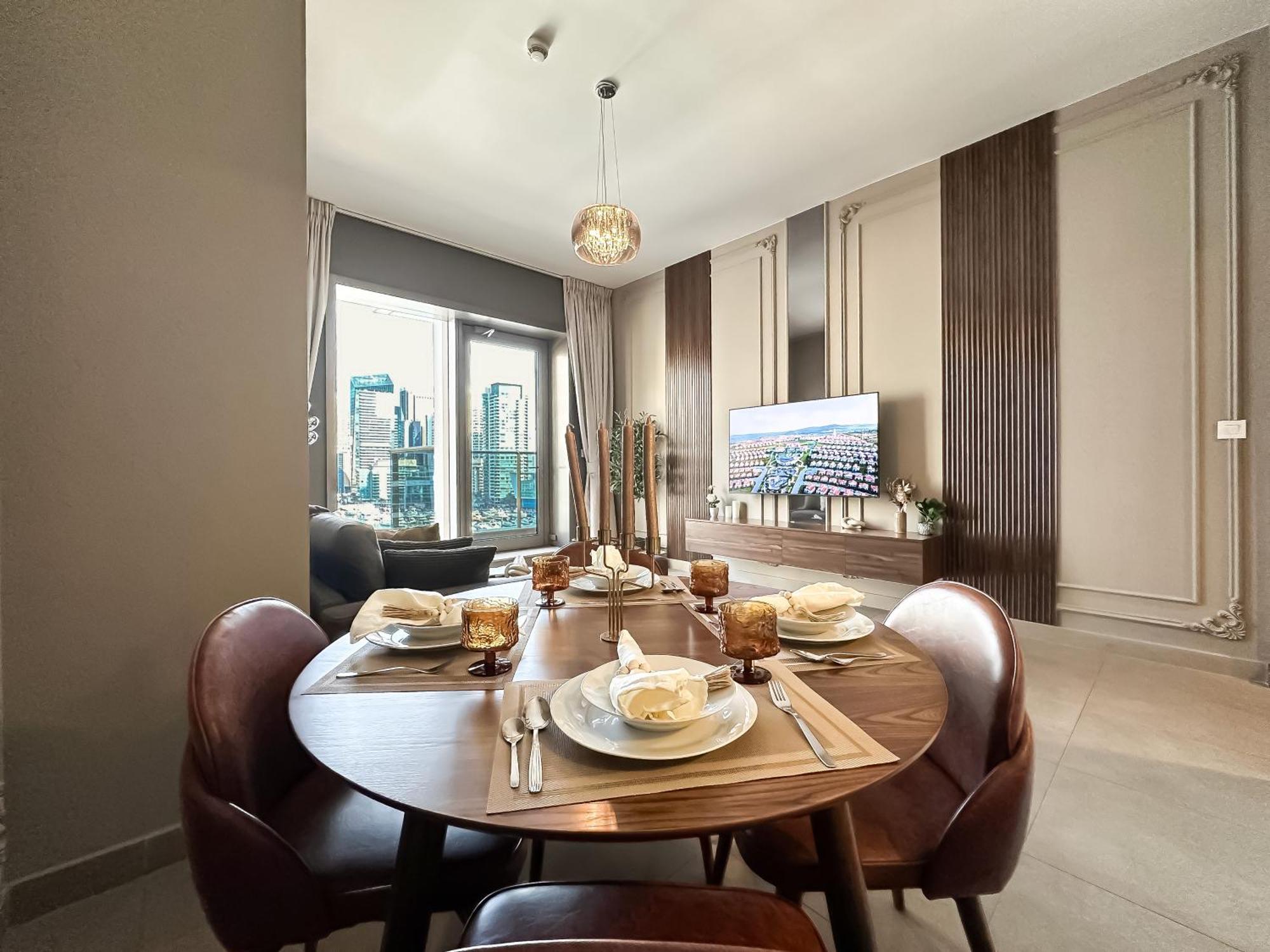 Refined Living - 1bdr Escape W Marina Views Apartment Dubai