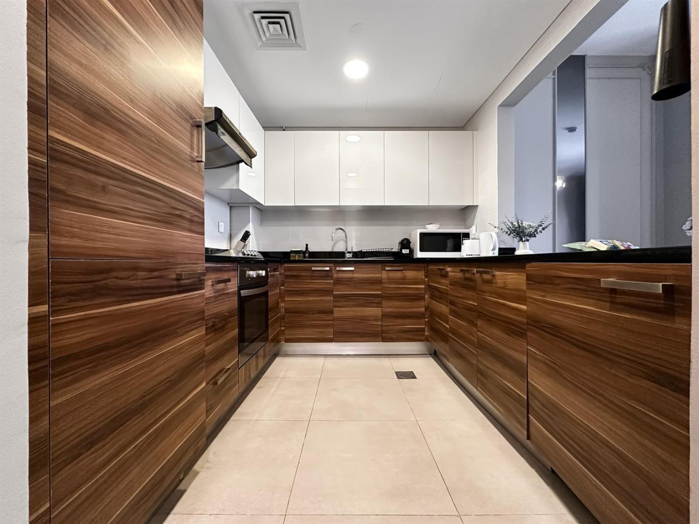 Refined Living - 1bdr Escape W Marina Views