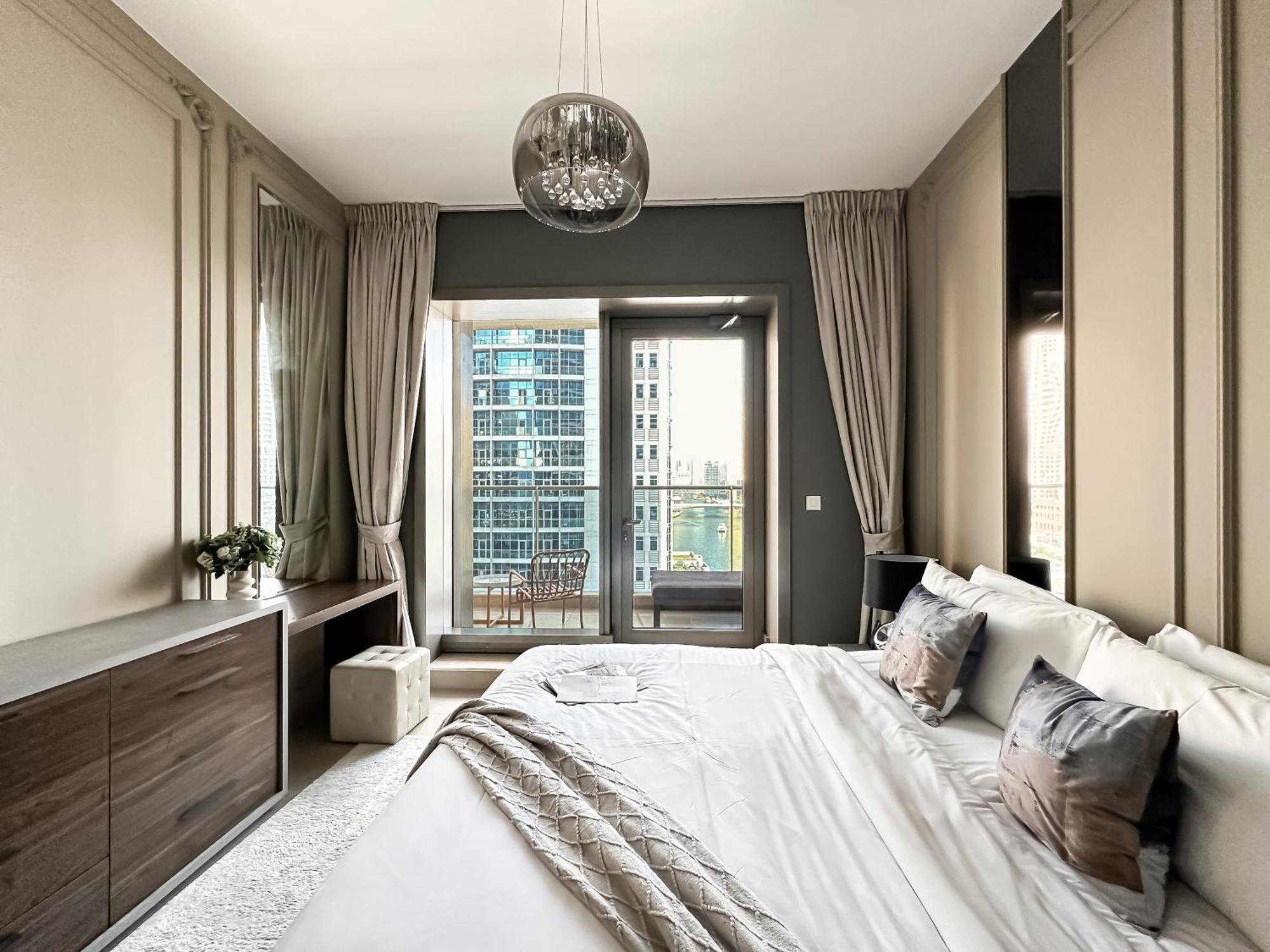 Apartment Refined Living - 1bdr Escape W Marina Views