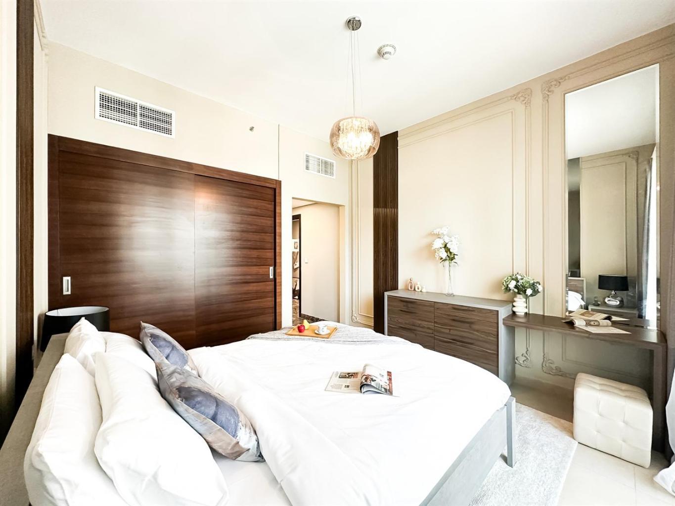 Refined Living - 1bdr Escape W Marina Views