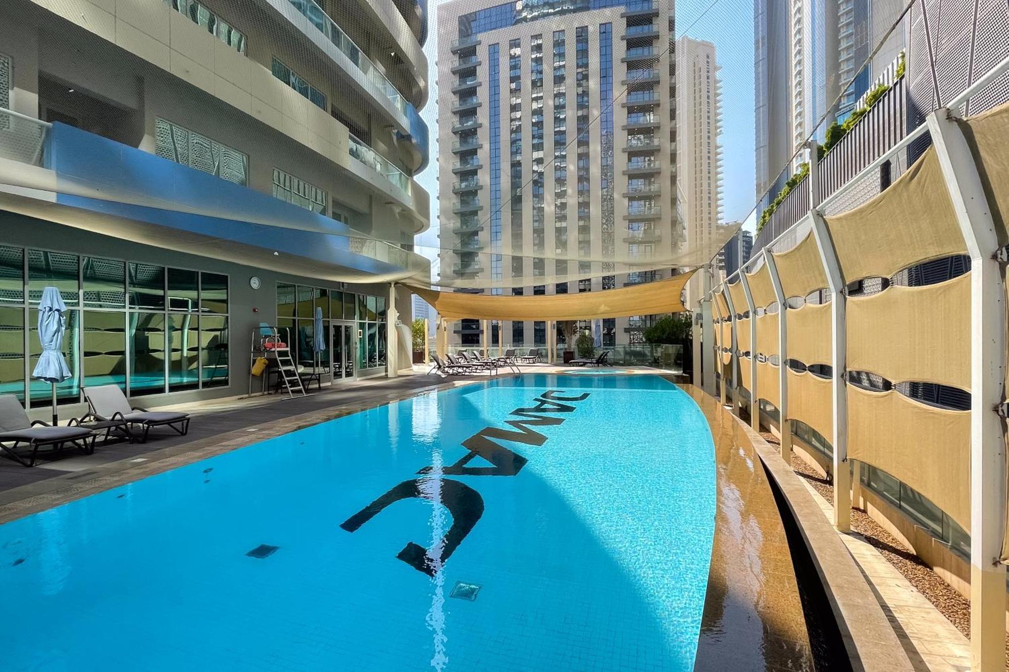 Apartment Fancy 3 Bedroom Right Next To Mall With Burj View In Downtown Dubai