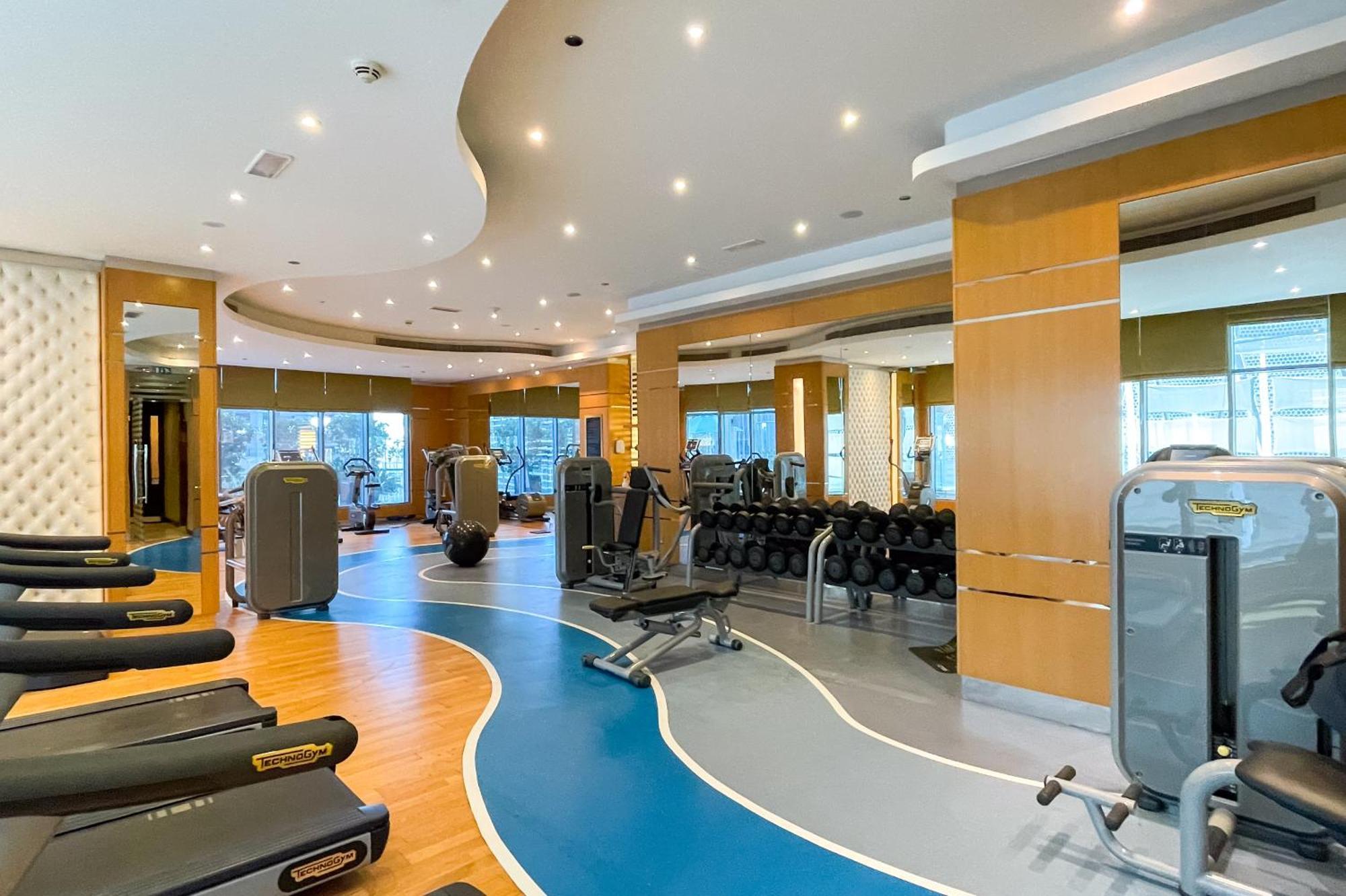 Fancy 3 Bedroom Right Next To Mall With Burj View In Downtown * Dubai
