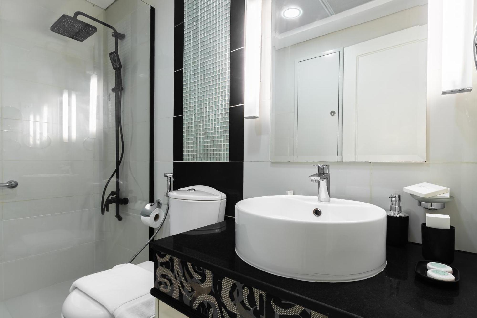 Fancy 3 Bedroom Right Next To Mall With Burj View In Downtown * Dubai