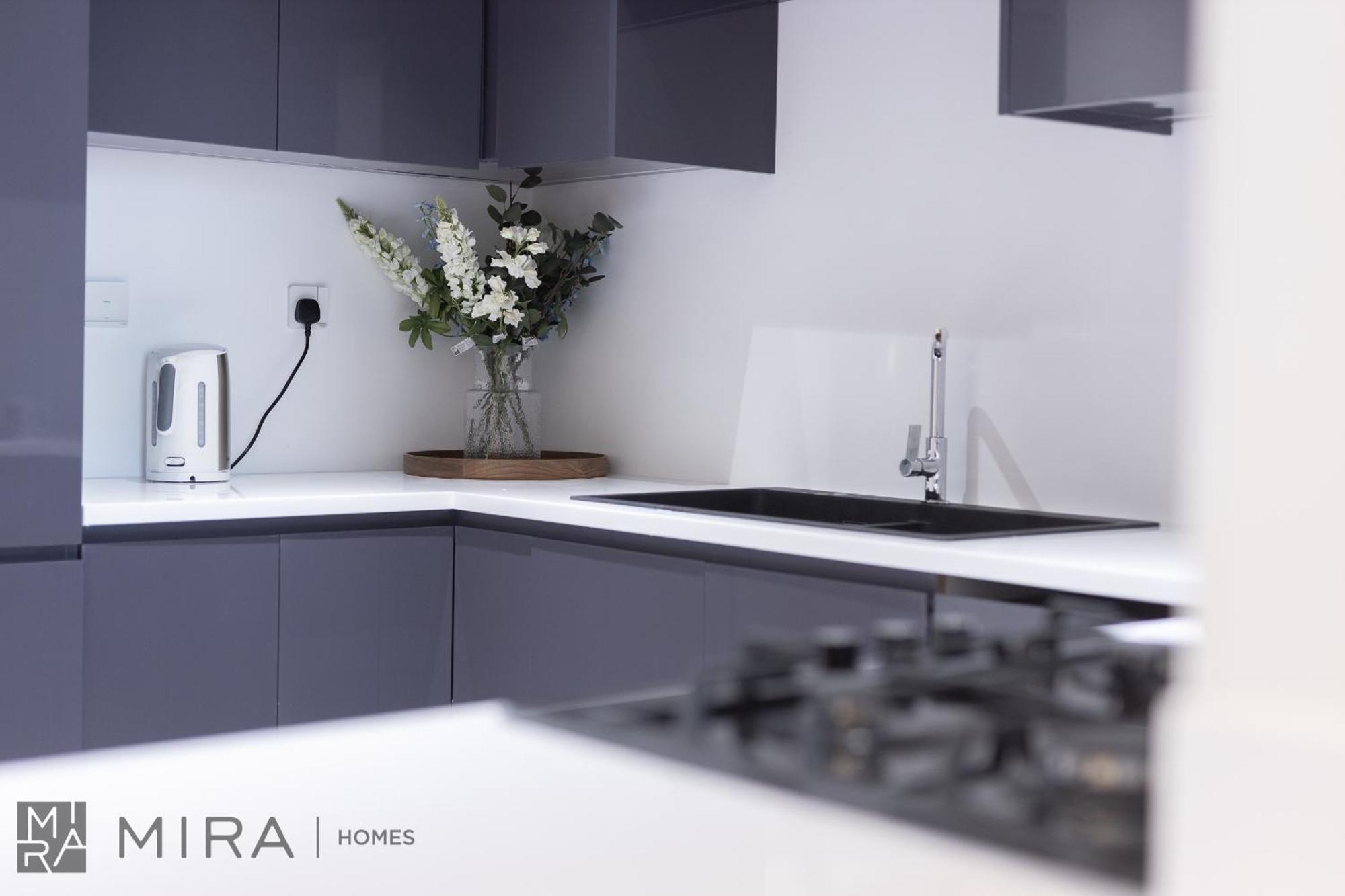 Apartment Mira Homes - Newly 2 Bedroom With Balcony In Business Bay Dubai