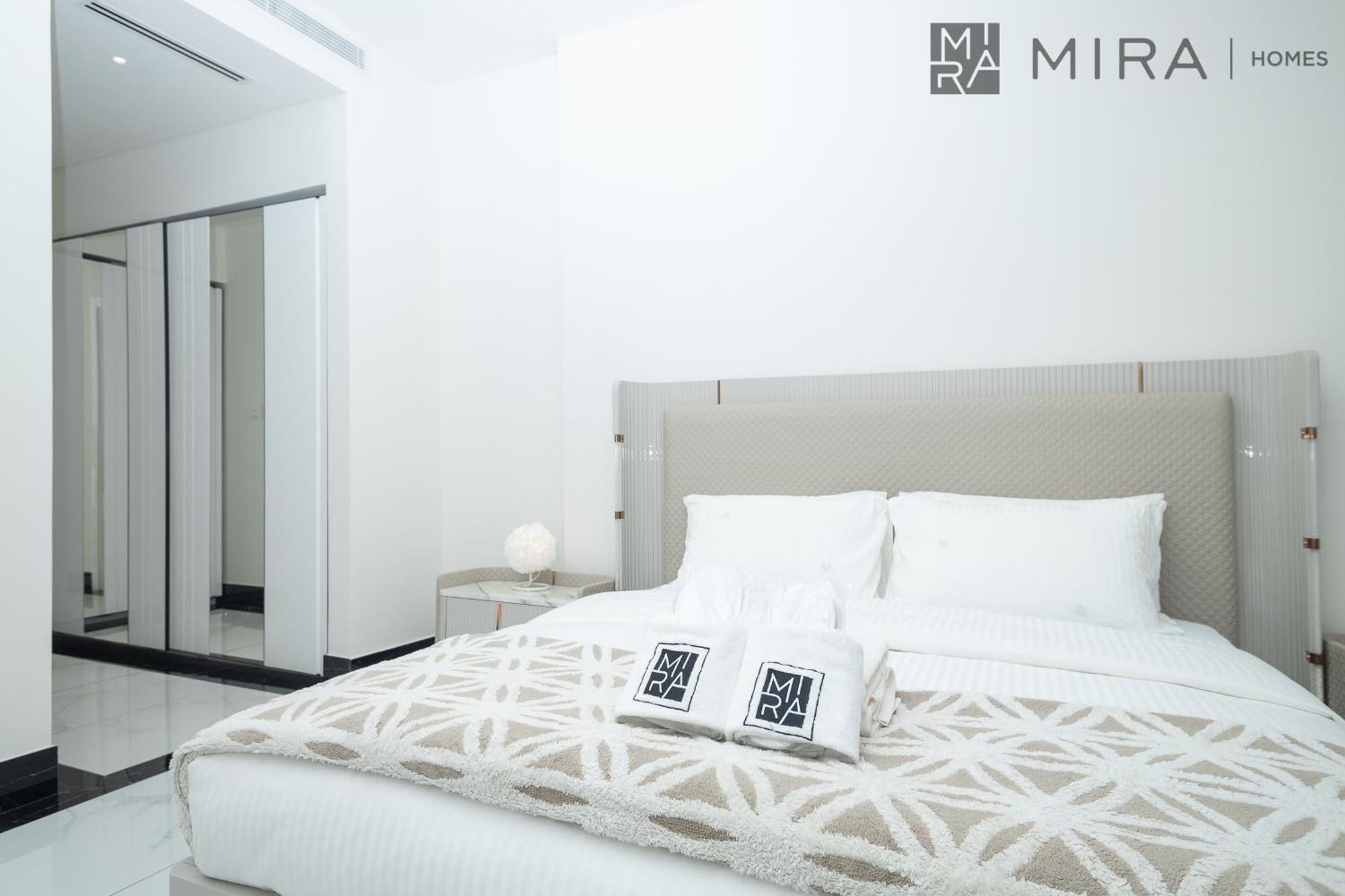 Mira Homes - Newly 2 Bedroom With Balcony In Business Bay * Dubai