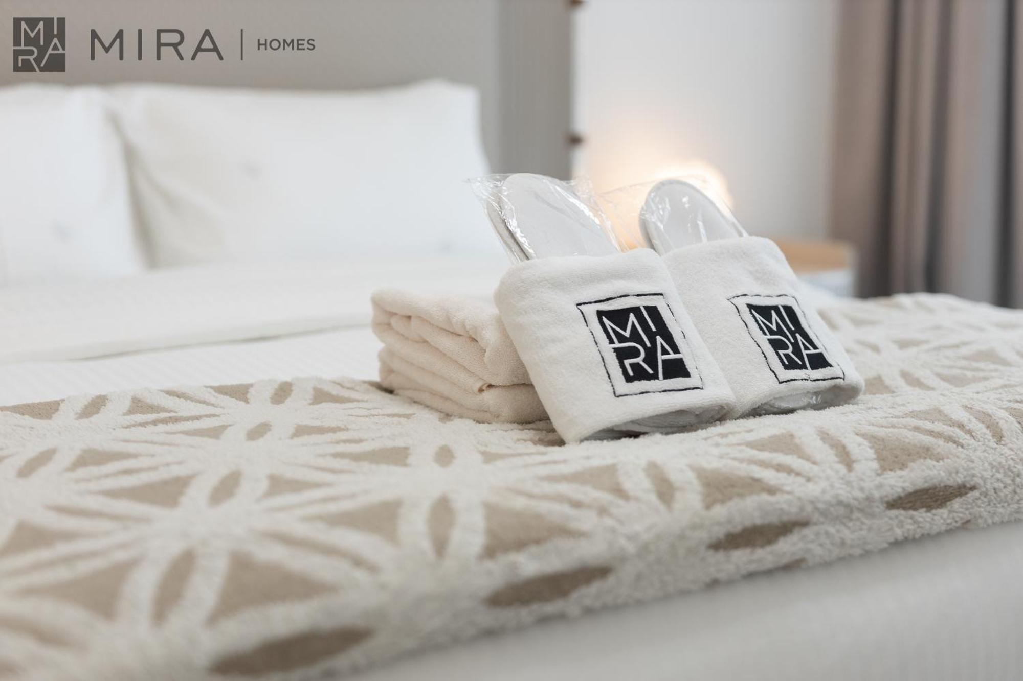 Apartment Mira Homes - Newly 2 Bedroom With Balcony In Business Bay Dubai