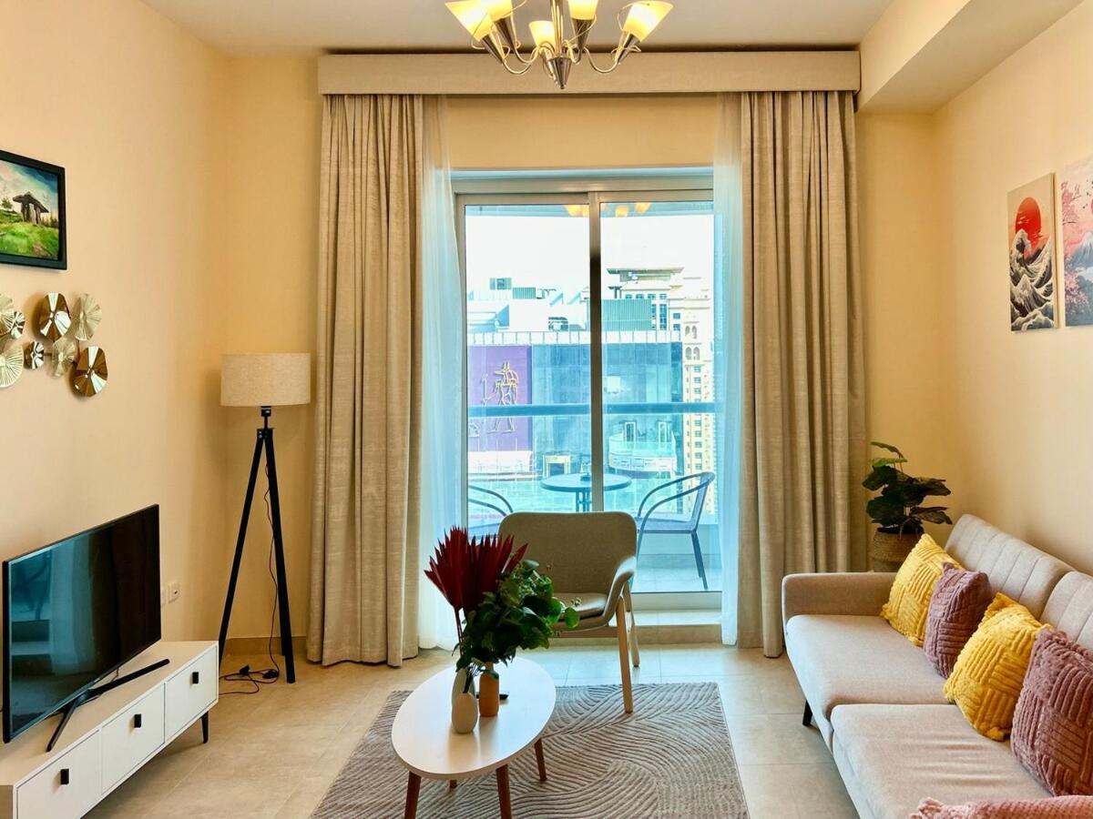 Apartment Homes 2 Retreat - Chic 1br With Balcony & Views In Jlt