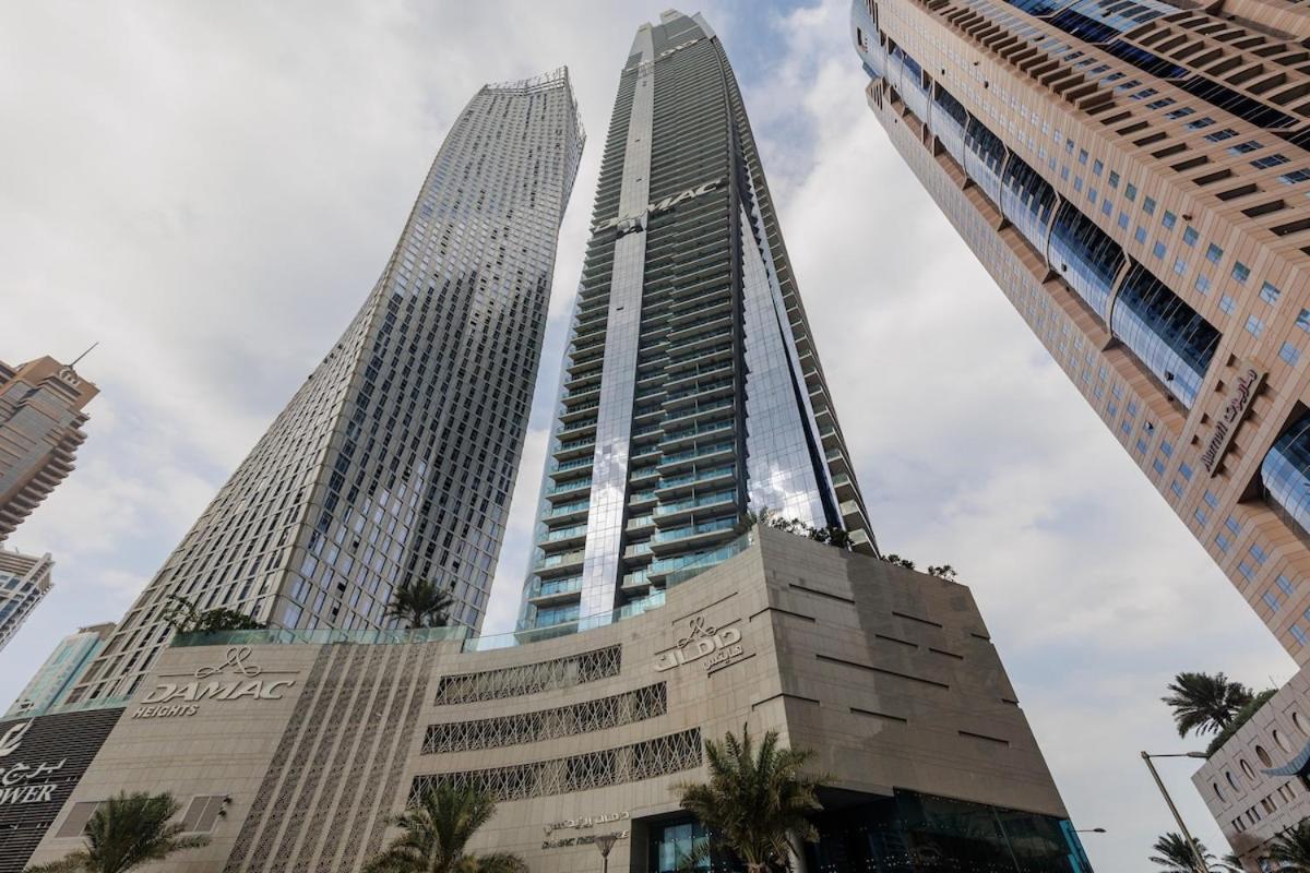 Sea View, Easy Access, Close To Amenities Apartment Dubai