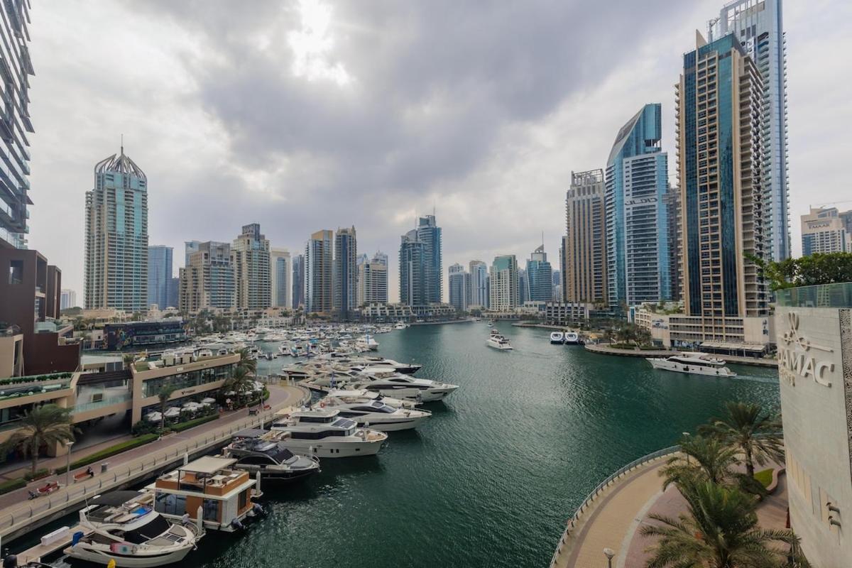 Sea View, Easy Access, Close To Amenities Apartment *