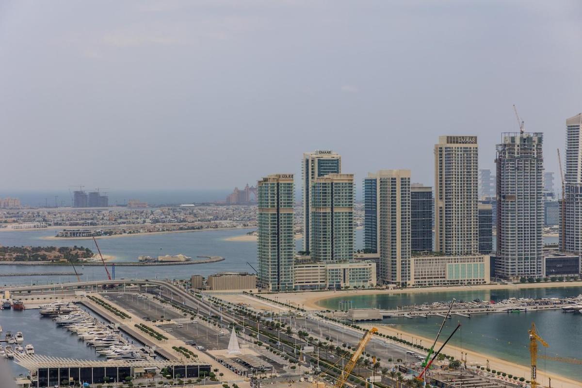 Sea View, Easy Access, Close To Amenities
