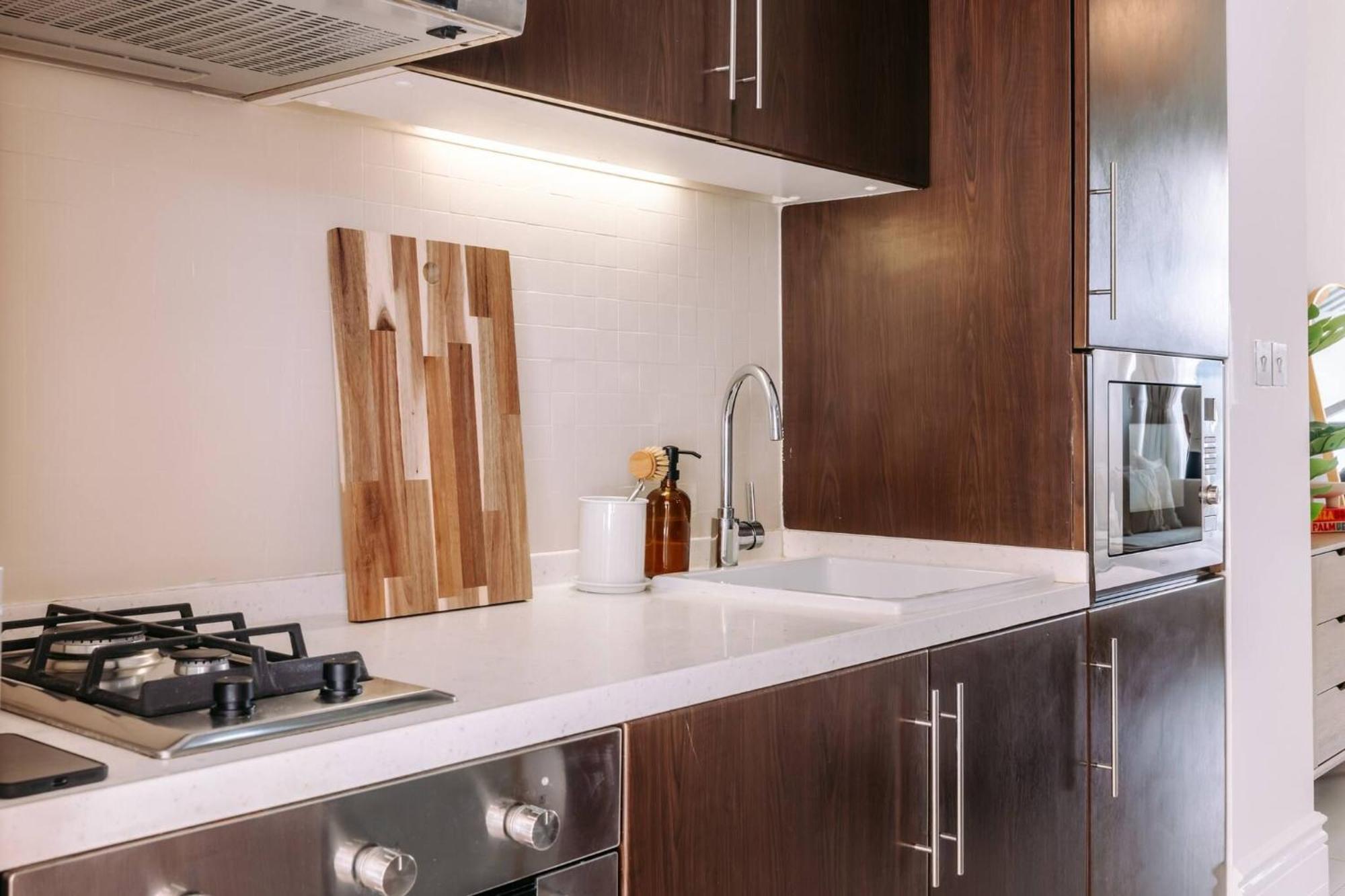 Apartment Beachfront Bliss On The Palm Jumeirah Dubai