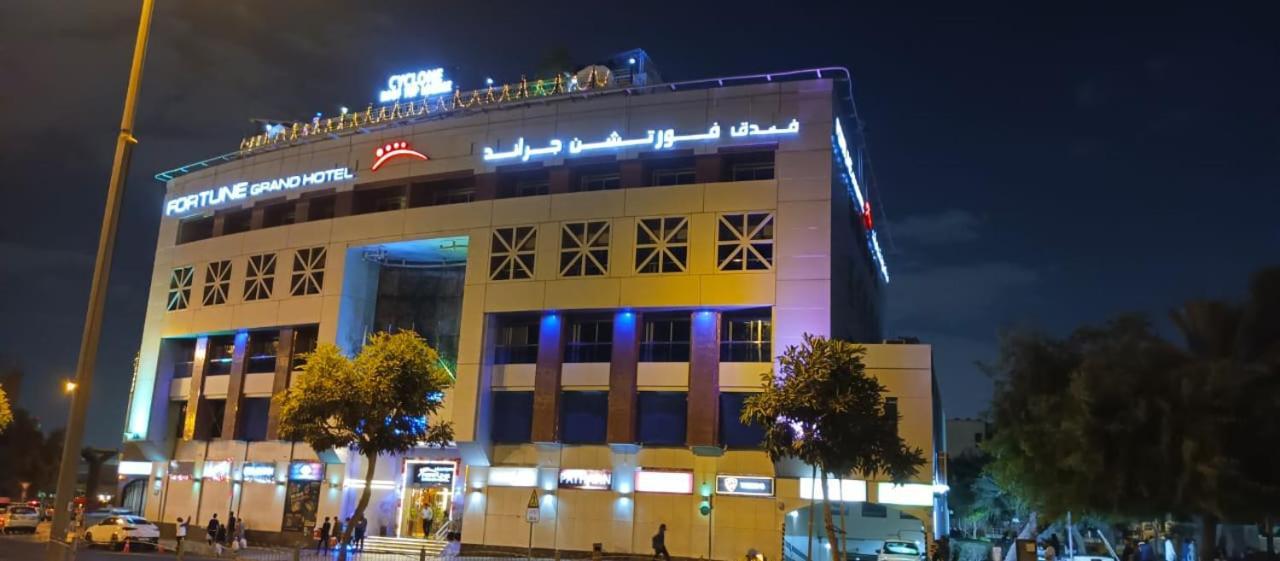 Affordable Male Bed Space In Deira Upper, Lower Bed * Dubai