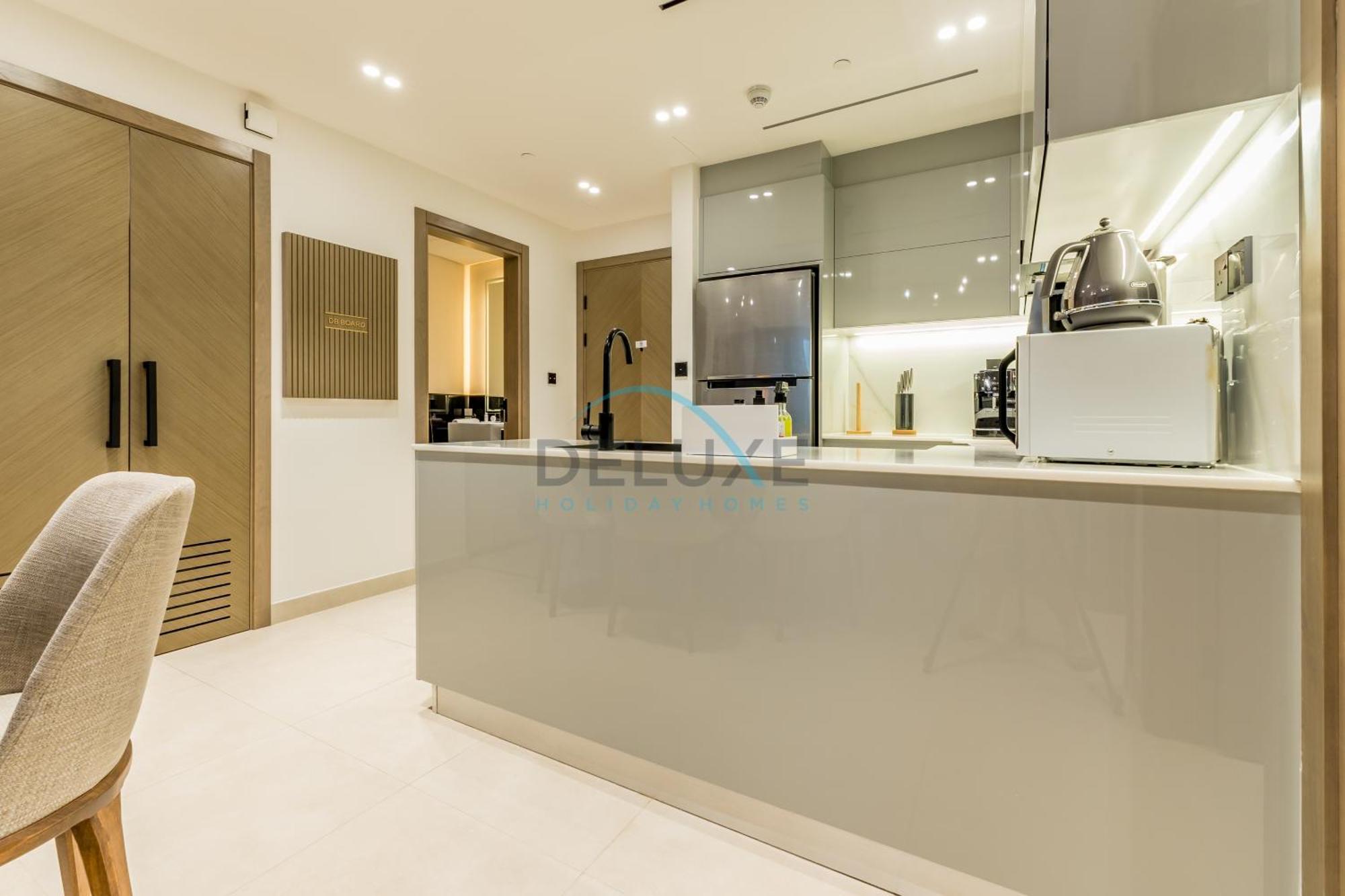 Apartment Sophisticated 2br In Binghatti Canal, Business Bay By Deluxe Homes