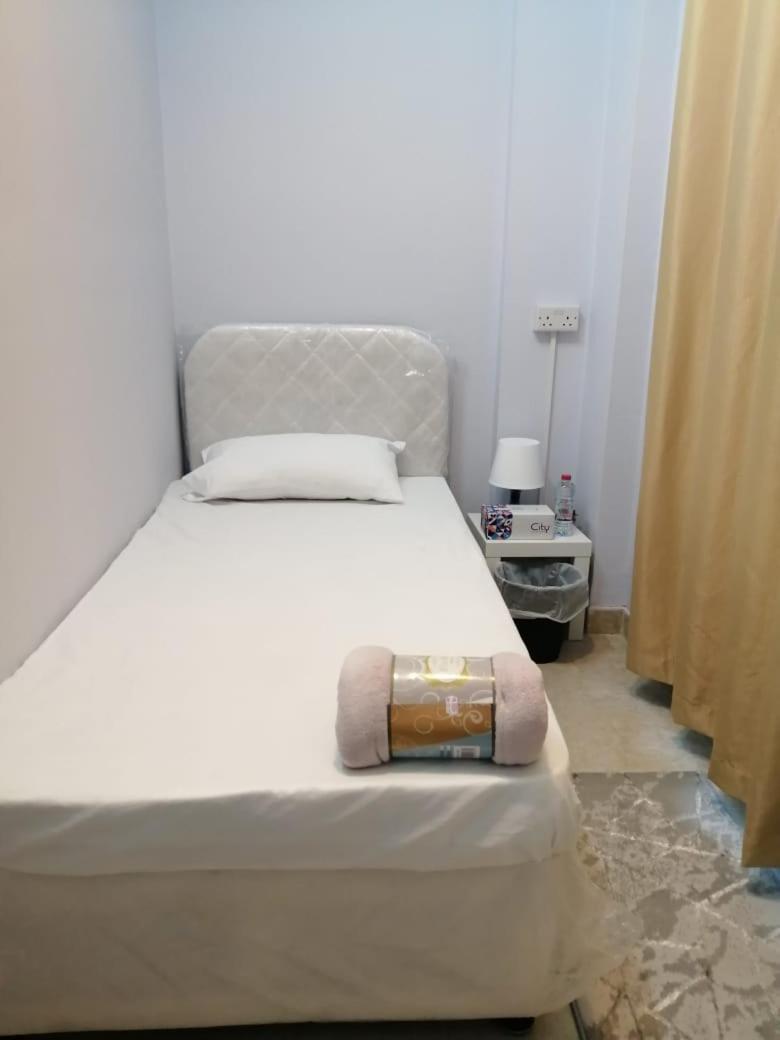 Capsule hotel Moe Hostel By Phm *
