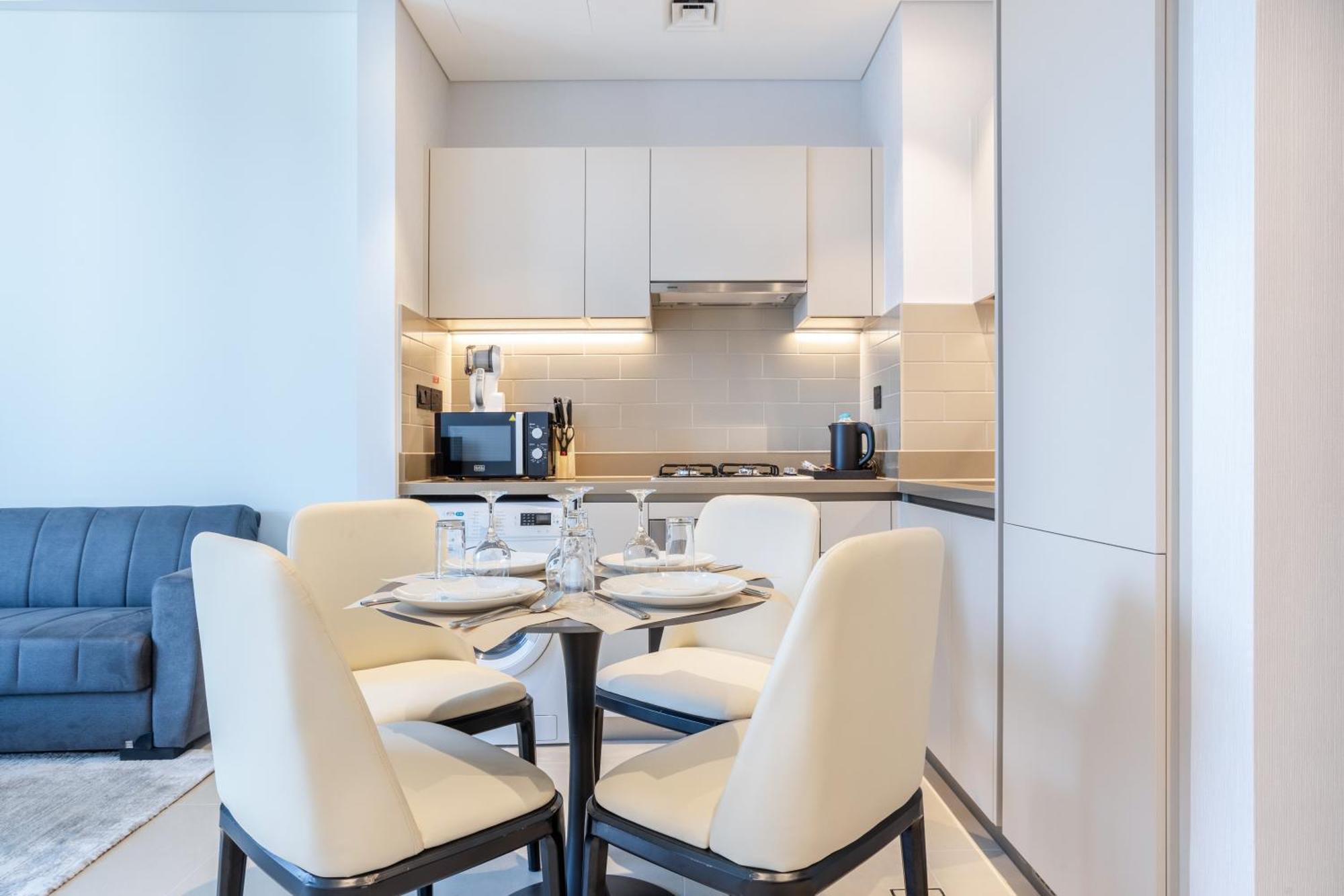 By Latinem Luxury 1br Cv A2806 Near Burj Khalifa Apartment Dubai