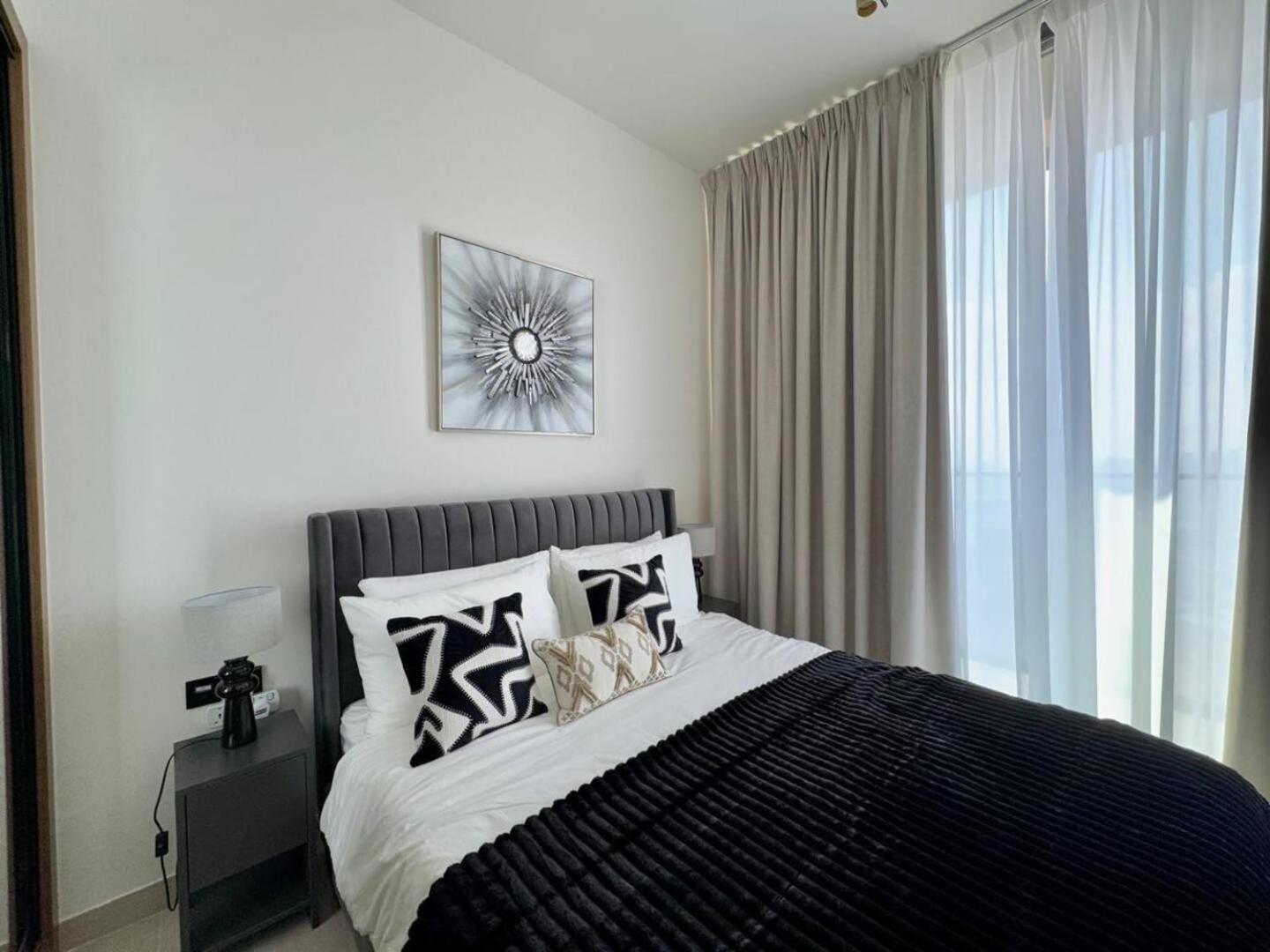 Trendy & Elegant 1br In Jvc Apartment