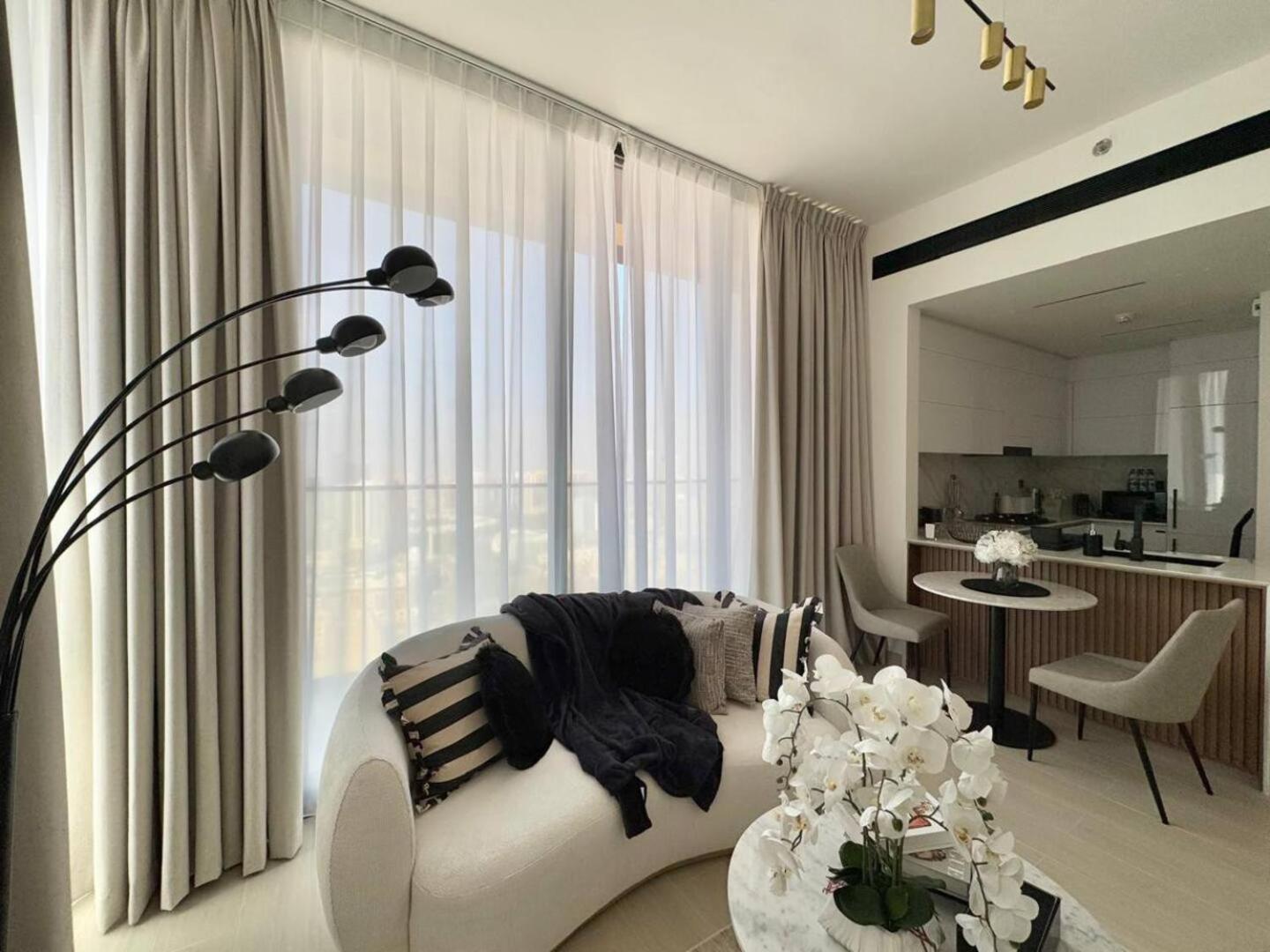 Trendy & Elegant 1br In Jvc Dubai