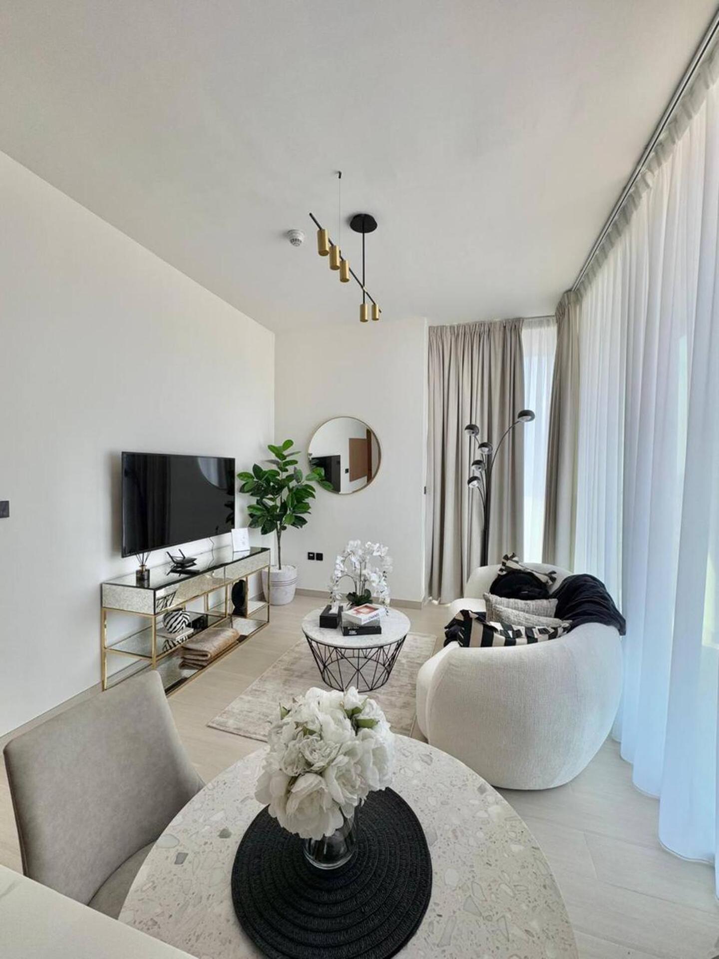 Trendy & Elegant 1br In Jvc Apartment Dubai