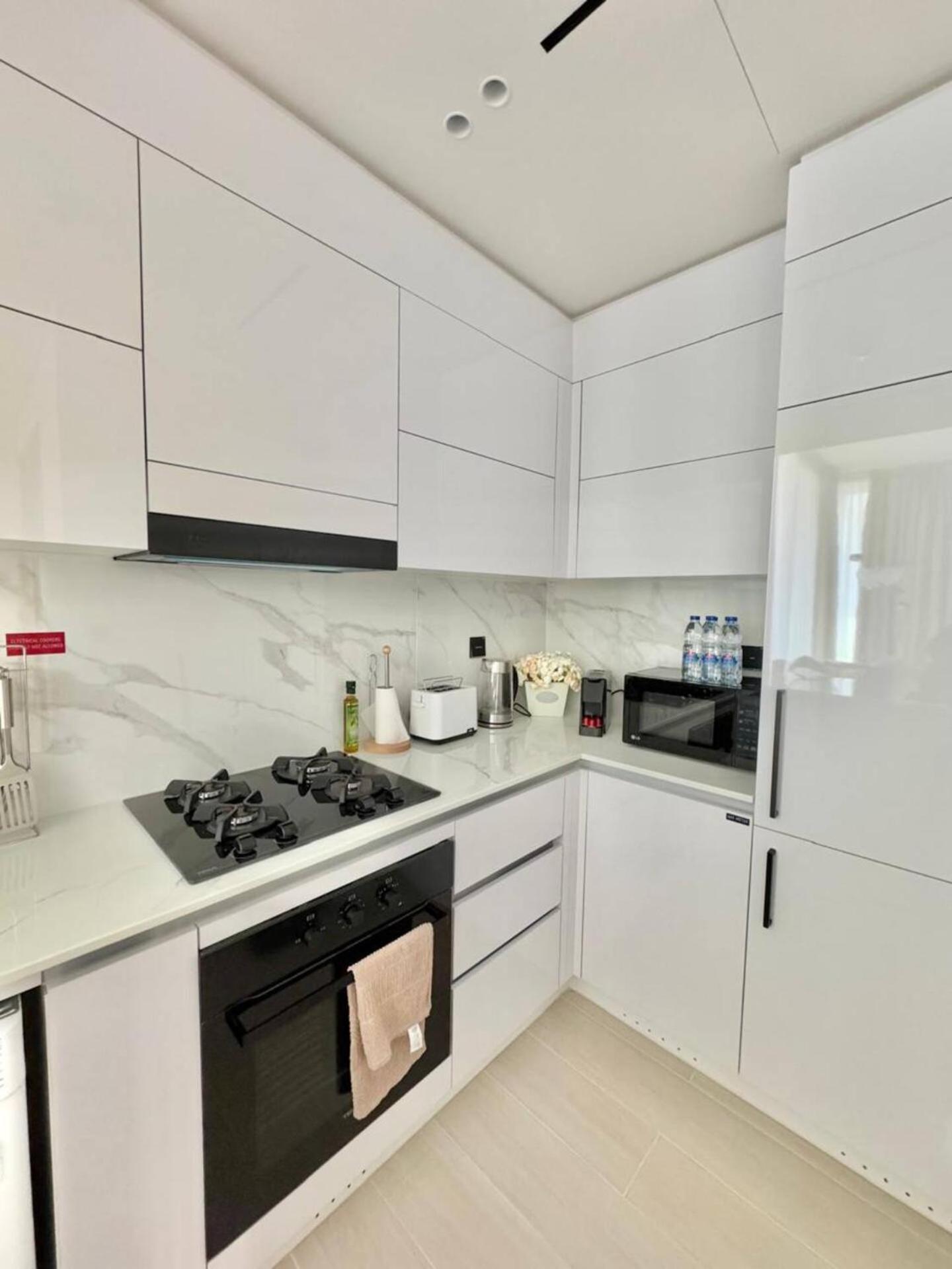Apartment Trendy & Elegant 1br In Jvc
