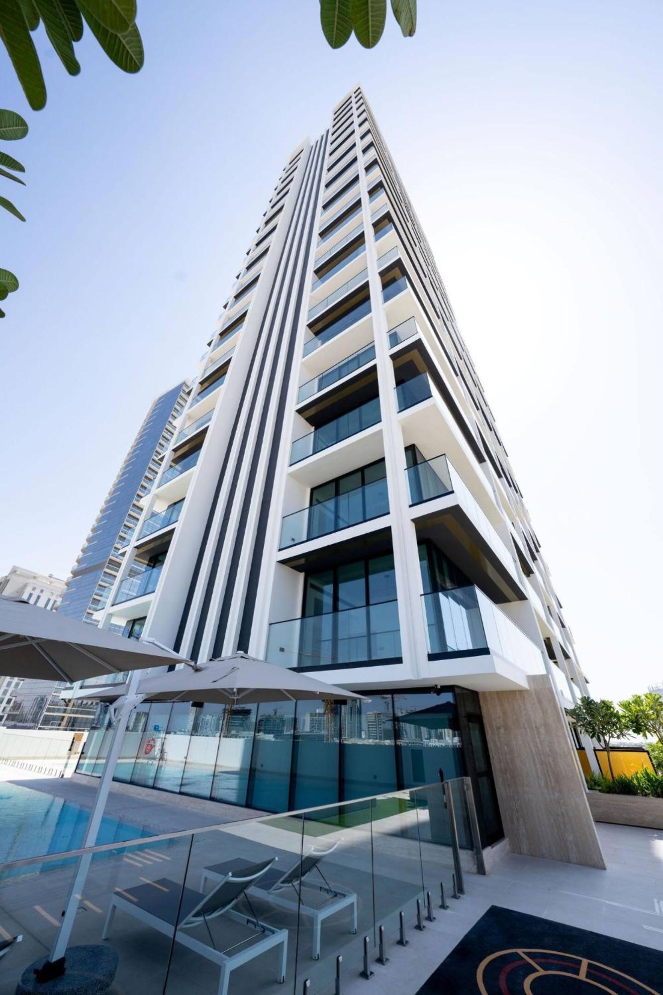 Trendy & Elegant 1br In Jvc