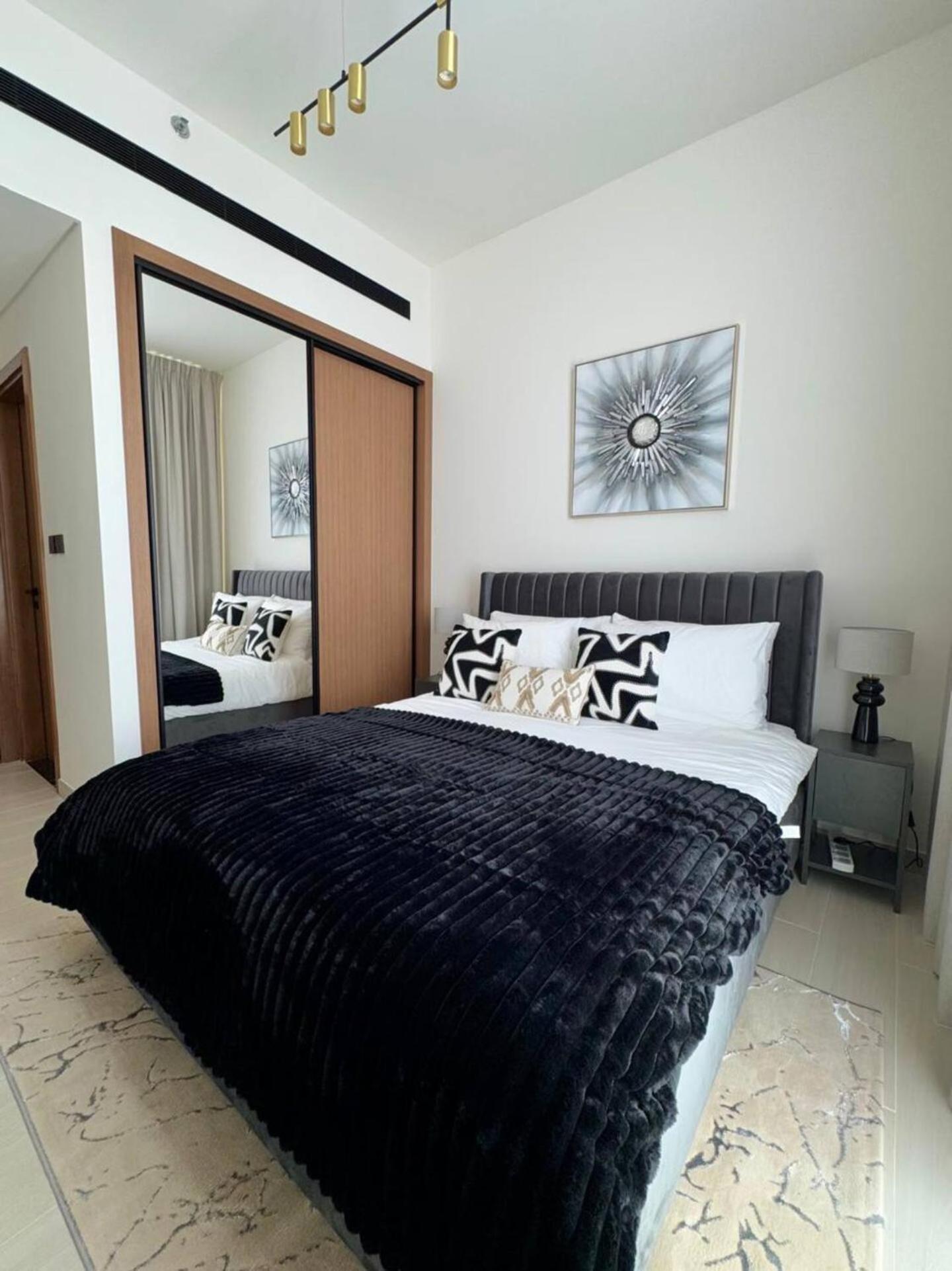 Trendy & Elegant 1br In Jvc Apartment *