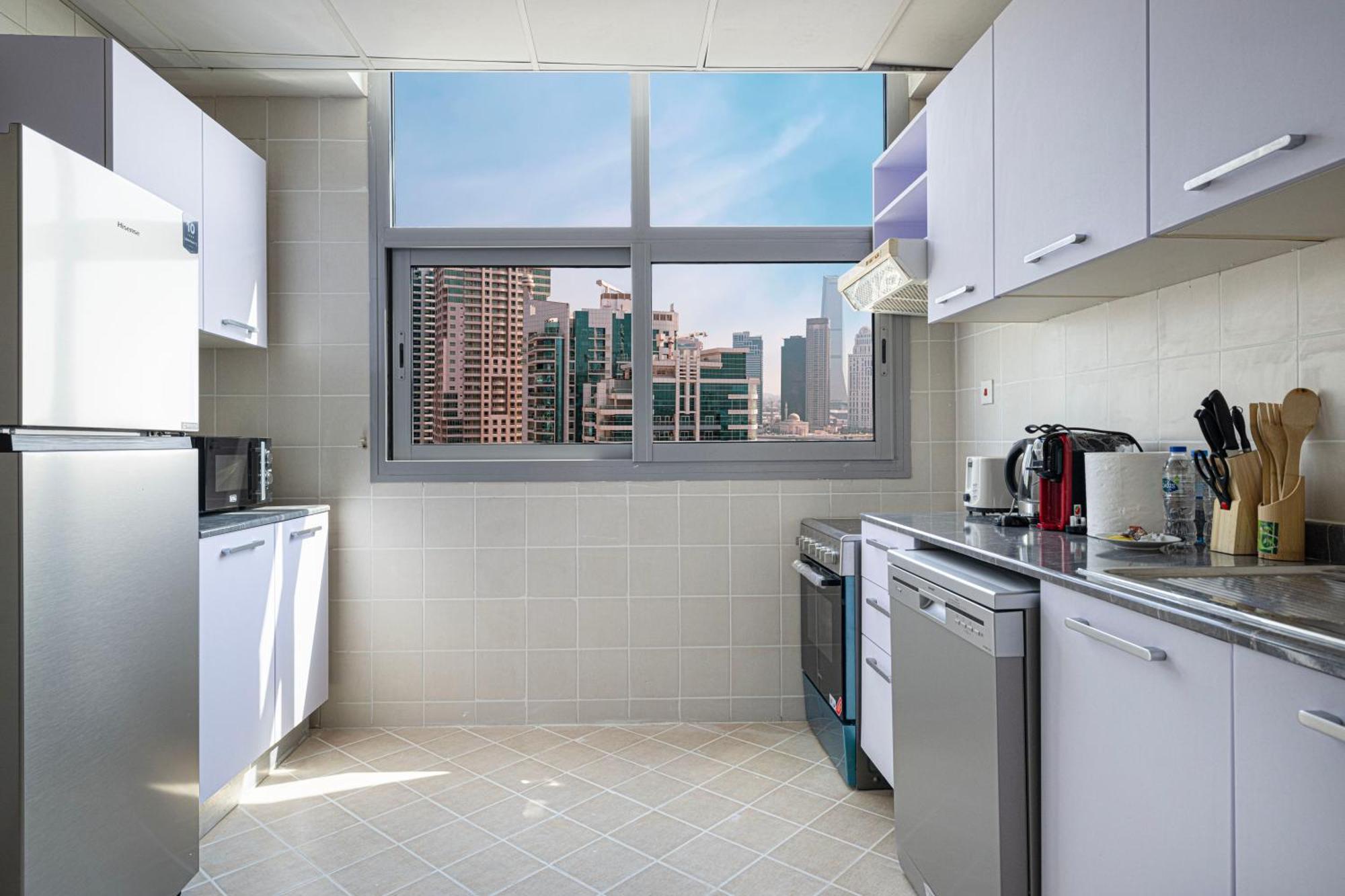Apartment Cozy Urban 2br In Dec Tower Marina *