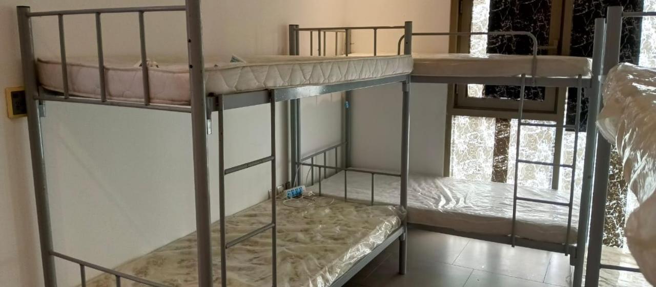 Apartment Affordable Male Bed Space In Deira Upper, Lower Bed