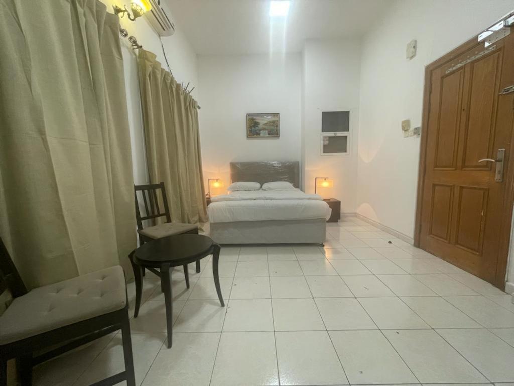 Furnished Next To Burjuman Metro Exit-4 Homestay *