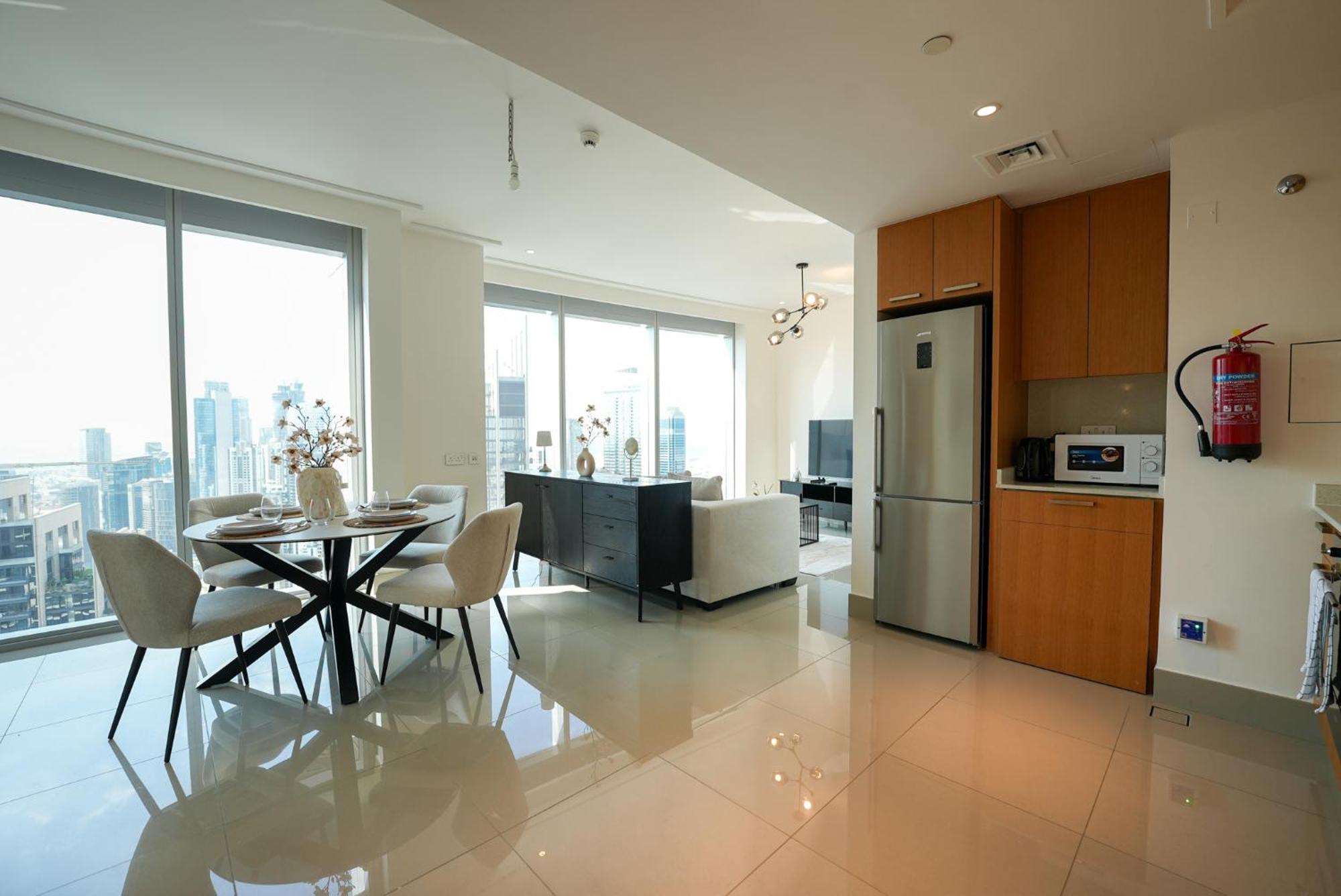 Luxurious 1br In Opera Grand 5 Mins Walk To Burj Khalifa *