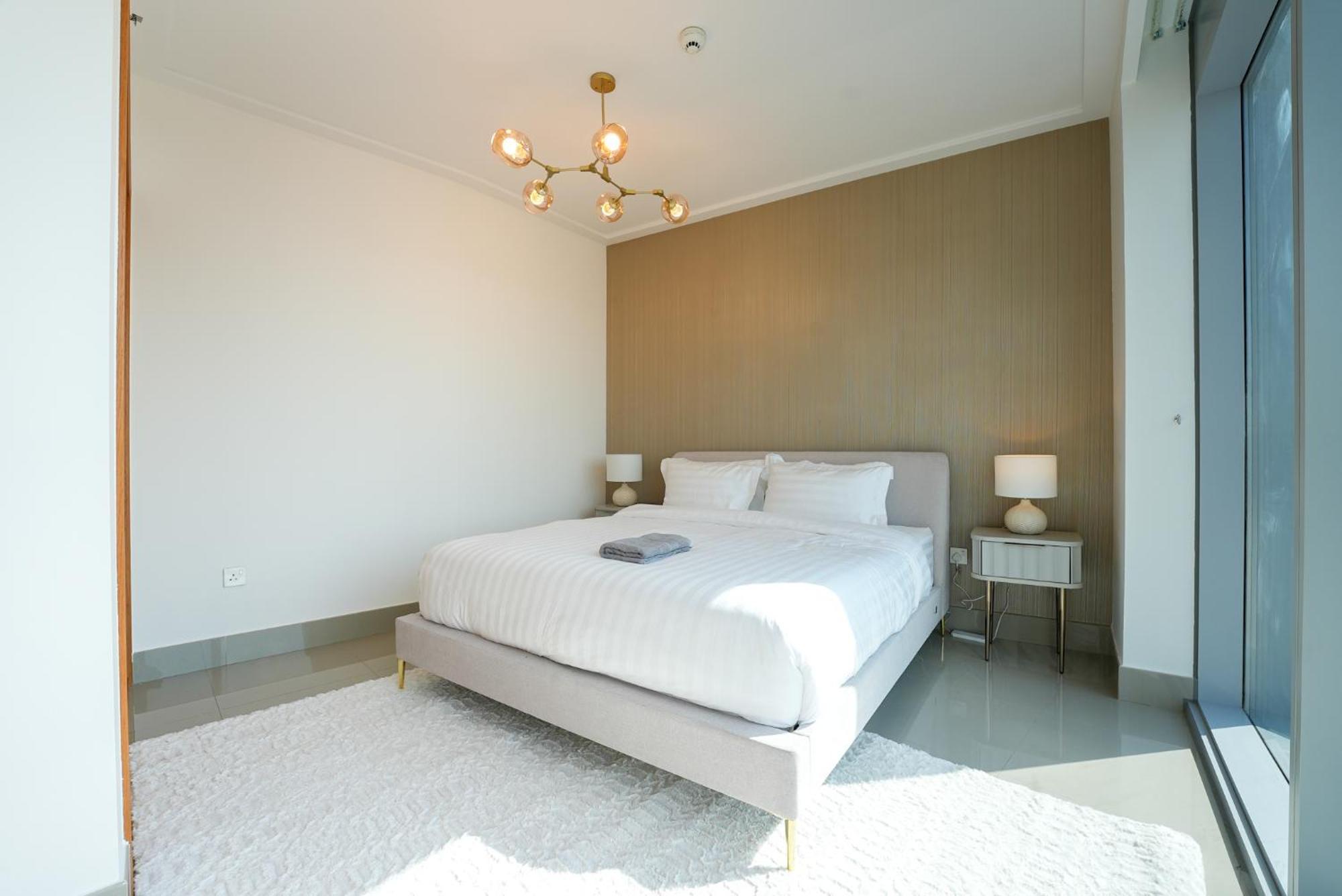 Luxurious 1br In Opera Grand 5 Mins Walk To Burj Khalifa Holiday home