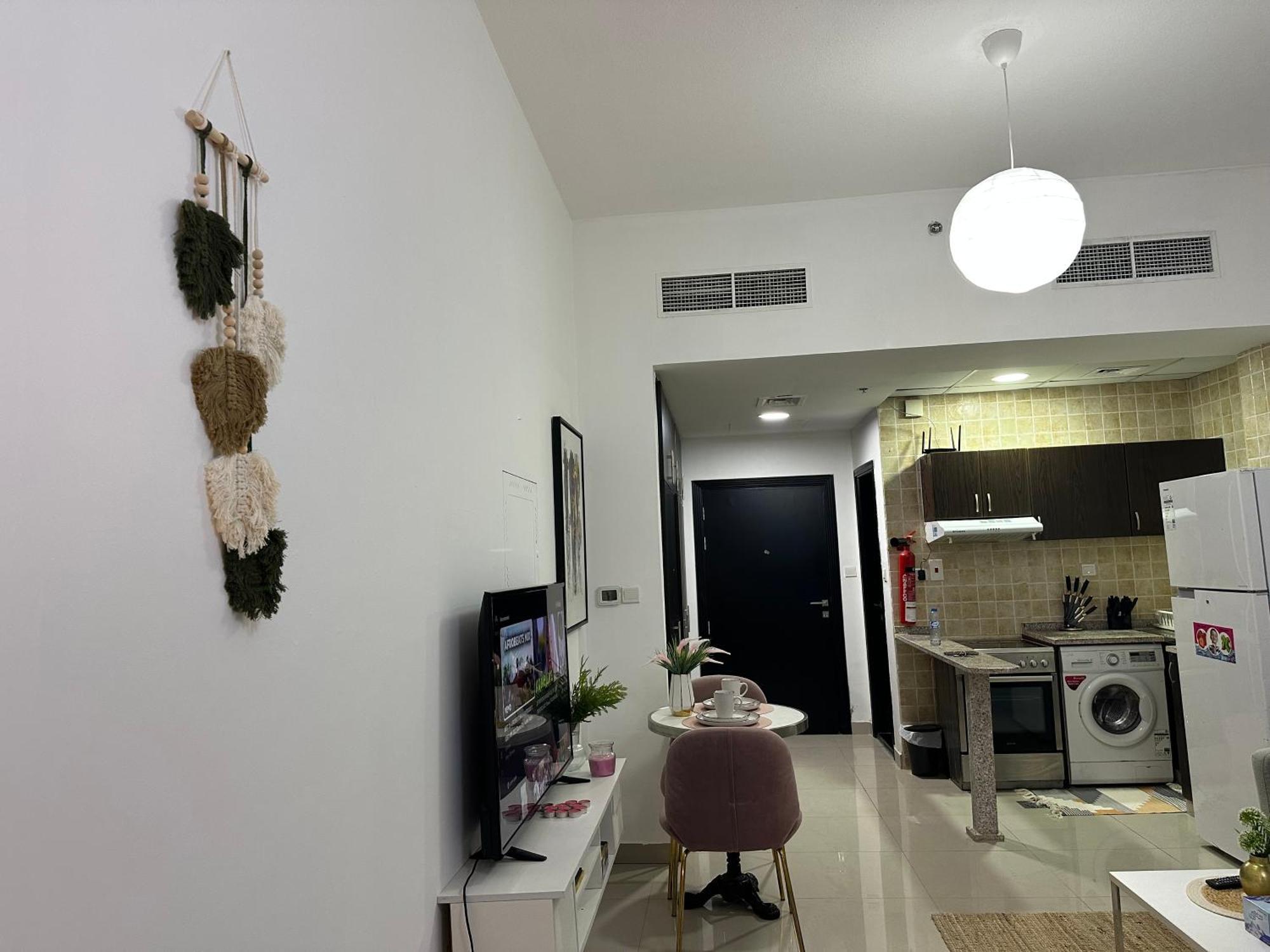 Apartment- Marina Apartment Dubai