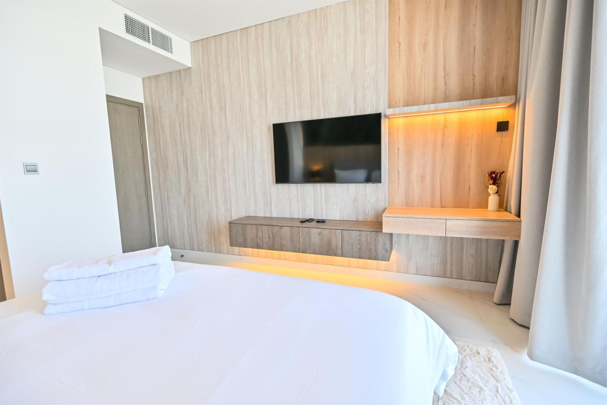 Modern 1br In District One Meydan *