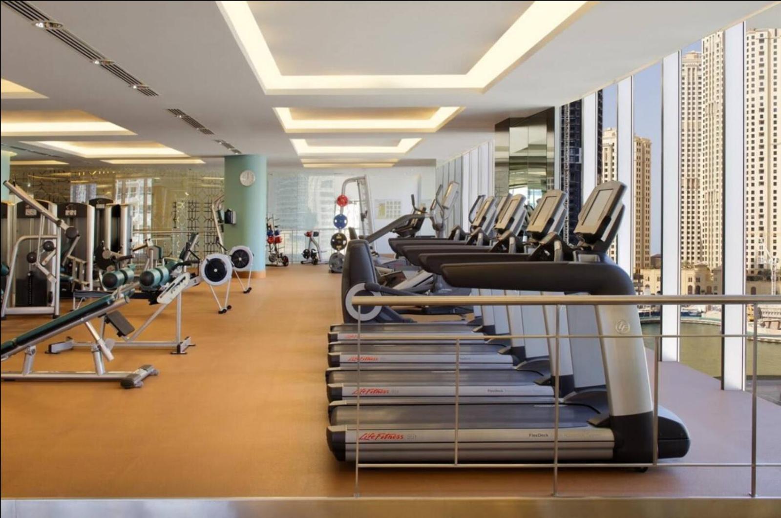 Address Marina - Luton Apartment *