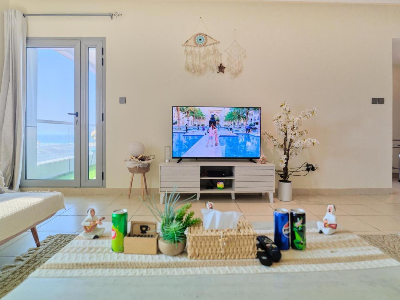 Marina, One Bed With Full Marina View Apartment Dubai
