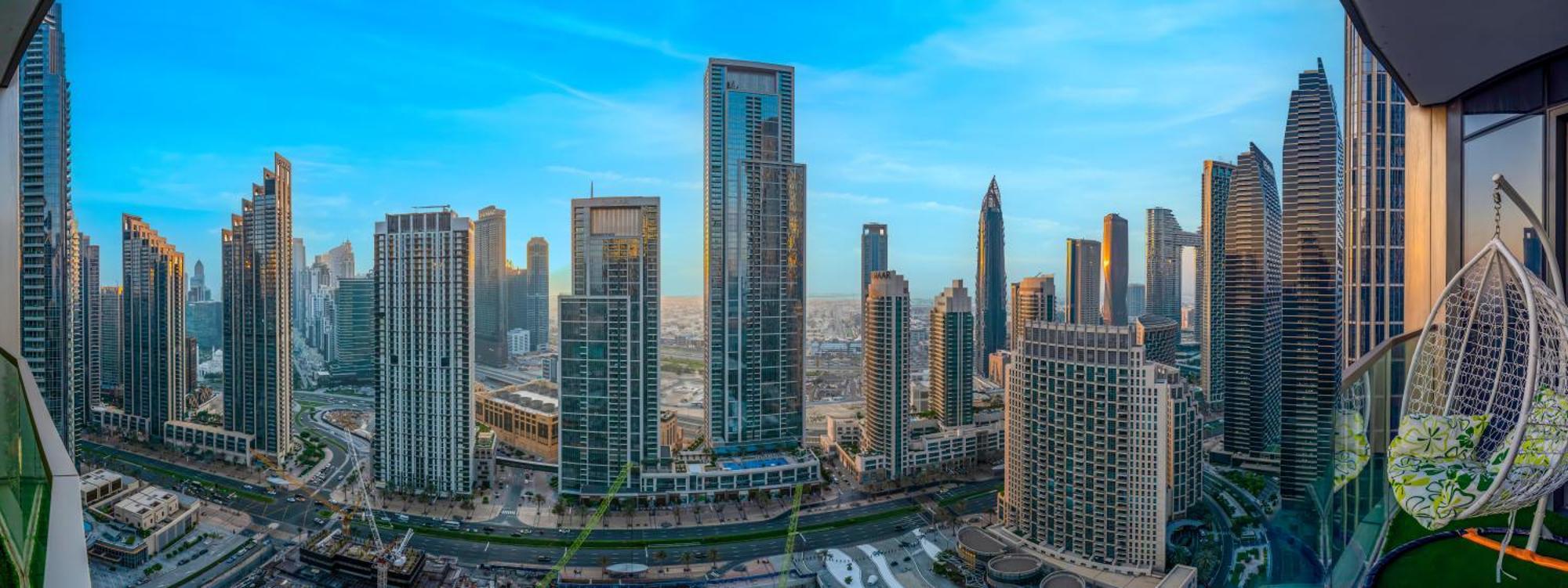 Apartment Grandeur 2 Bedroom I Burj Khalifa & Fountain Views I Free Parking, Gym, Pool, Wi-fi & Ps5 I By Skyline Serenity *