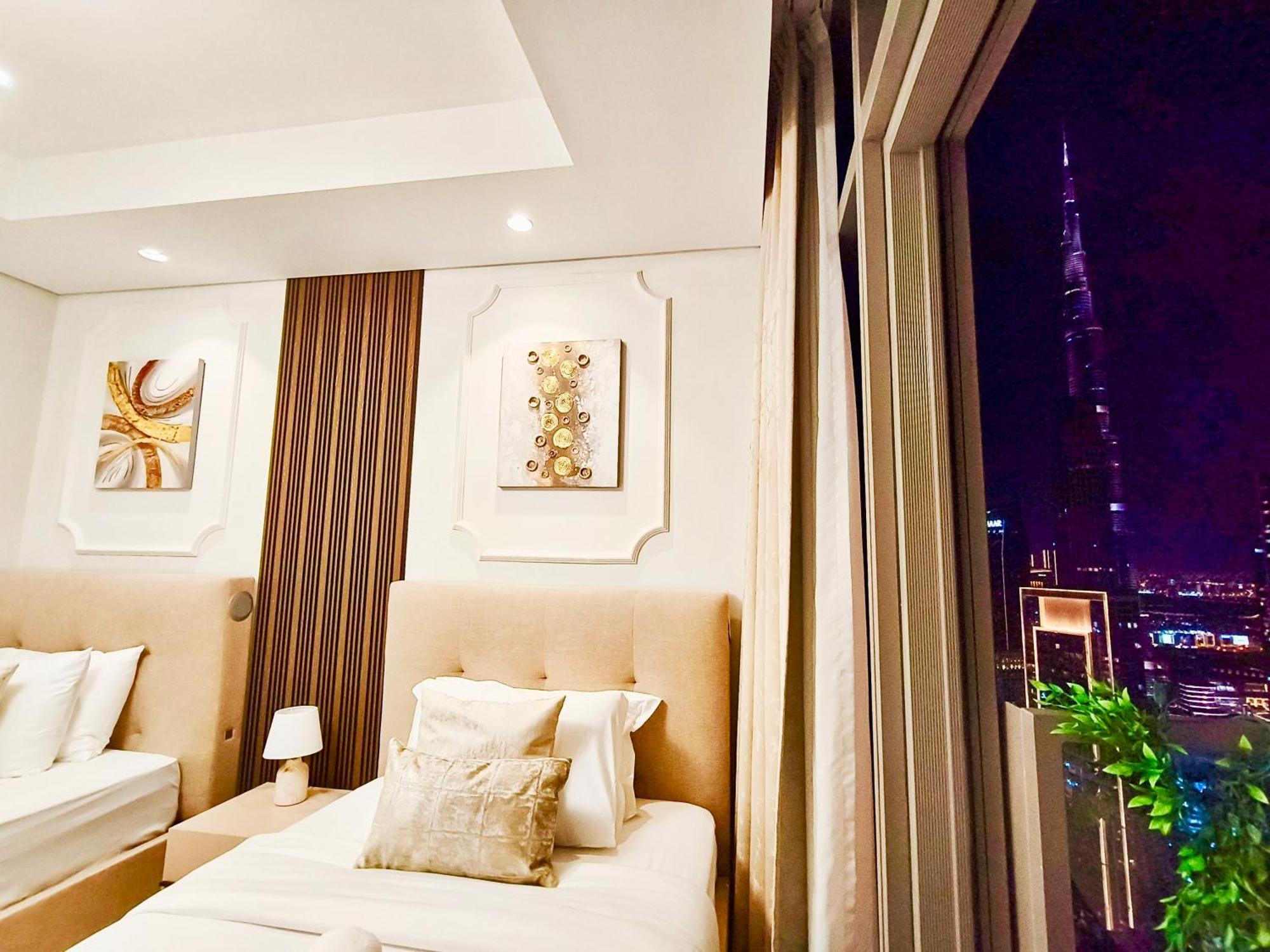 Stunning 2br With Burj View & Infinity Pool Apartment Dubai