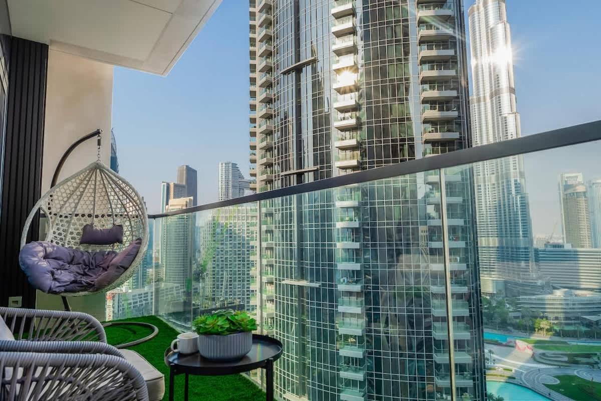 Apartment Luxurious 4br With Full Burj Khalifa And Fountain Views, Downtown *
