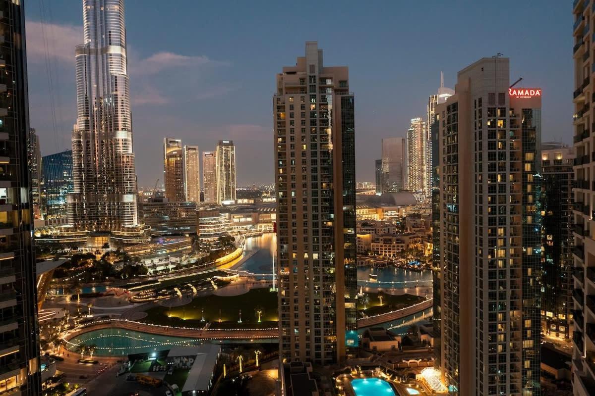 Luxurious 4br With Full Burj Khalifa And Fountain Views, Downtown Apartment *