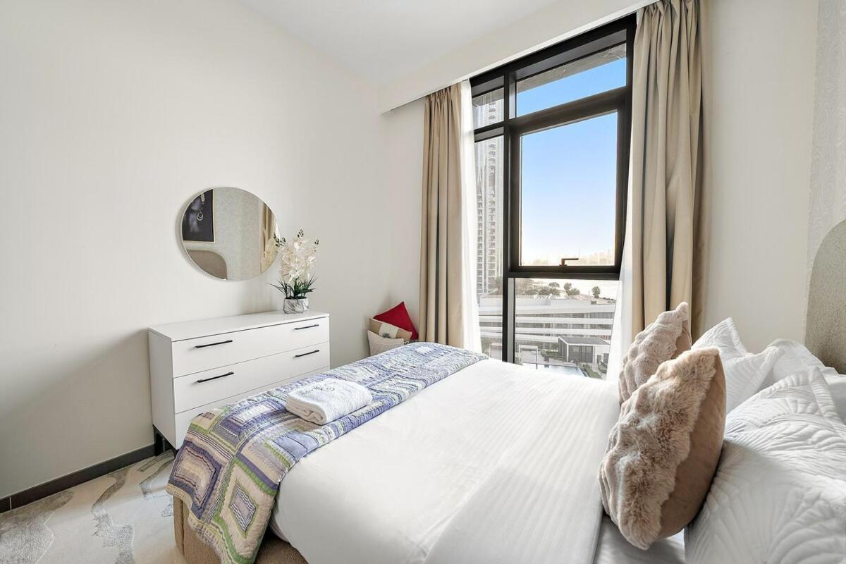 First Class 2br Mesmerizing Creekfront Views *
