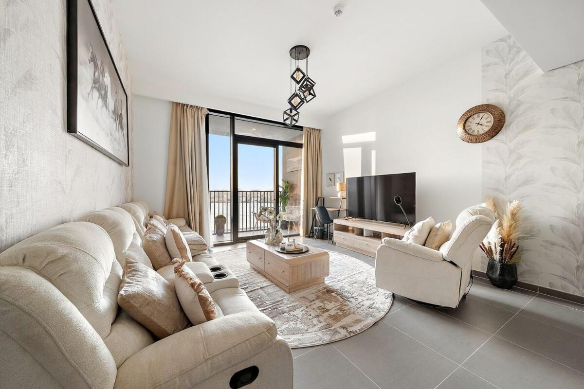 Apartment First Class 2br Mesmerizing Creekfront Views