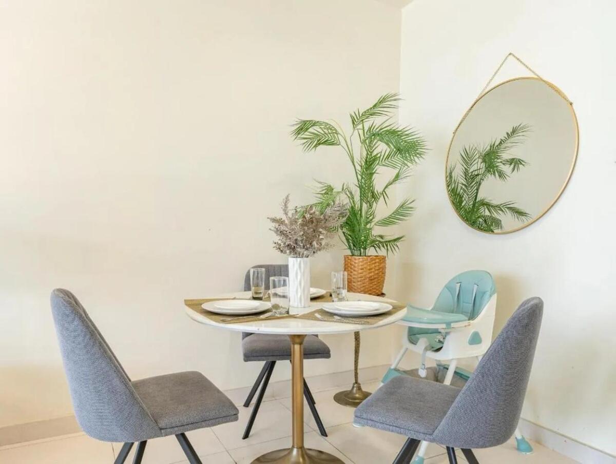 Luxury One Bedroom In Marina Apartment Dubai