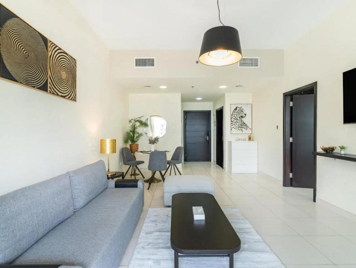 Luxury One Bedroom In Marina Apartment Dubai