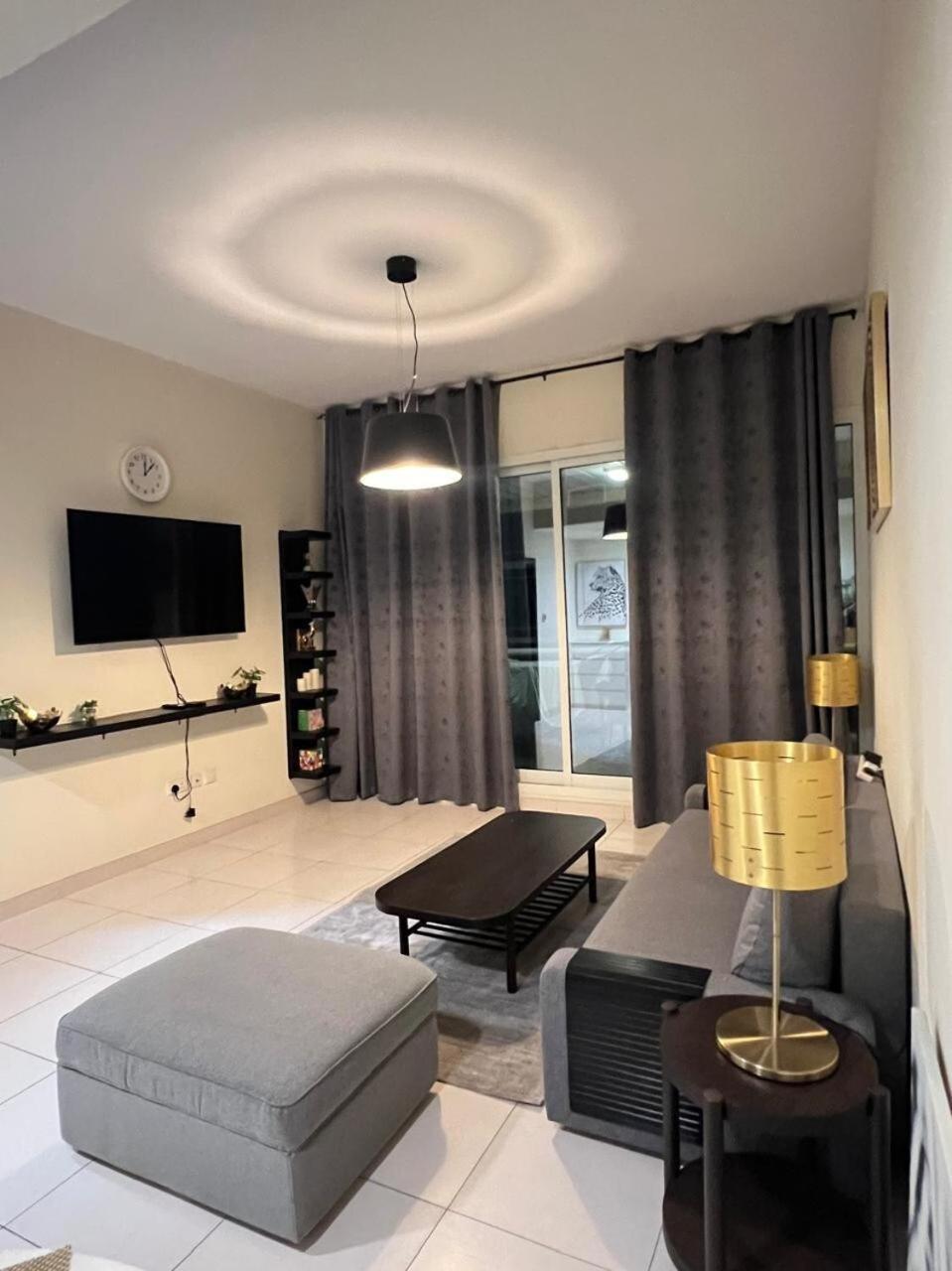 Apartment Luxury One Bedroom In Marina