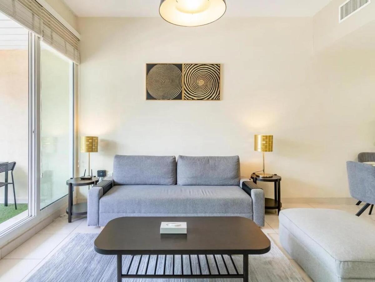 Apartment Luxury One Bedroom In Marina