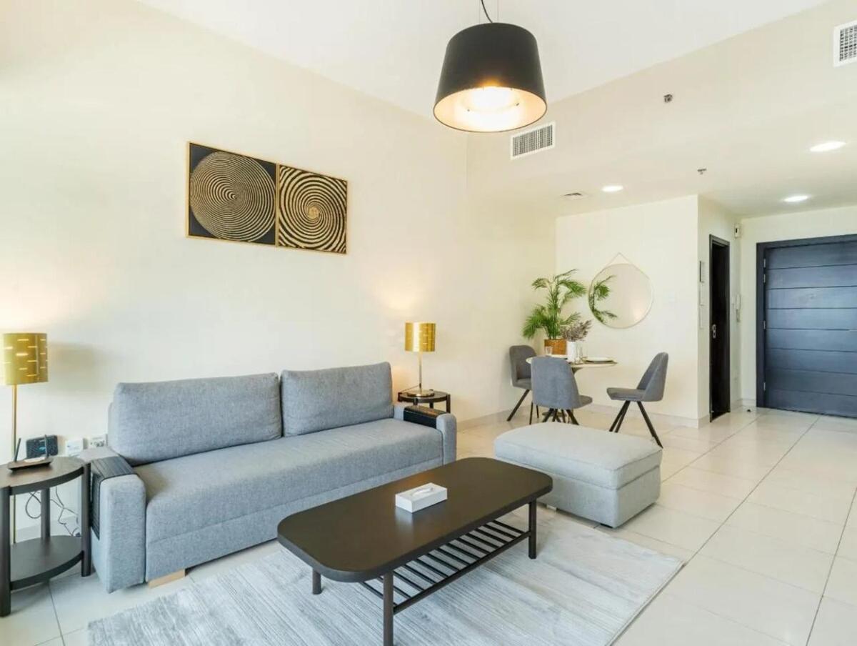 Apartment Luxury One Bedroom In Marina Dubai