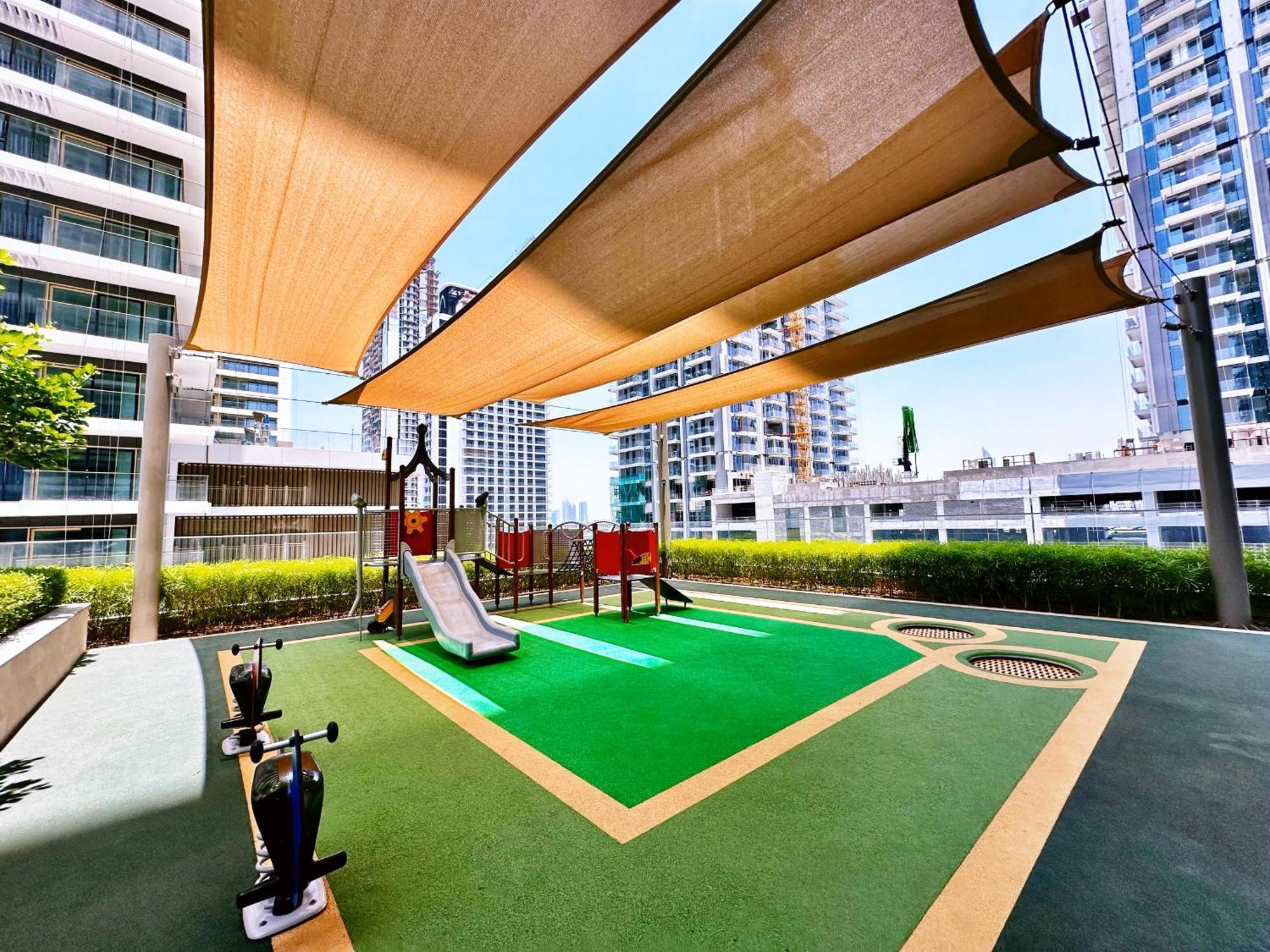 Isle 2, Emaar Beachfront - Mint Dubai