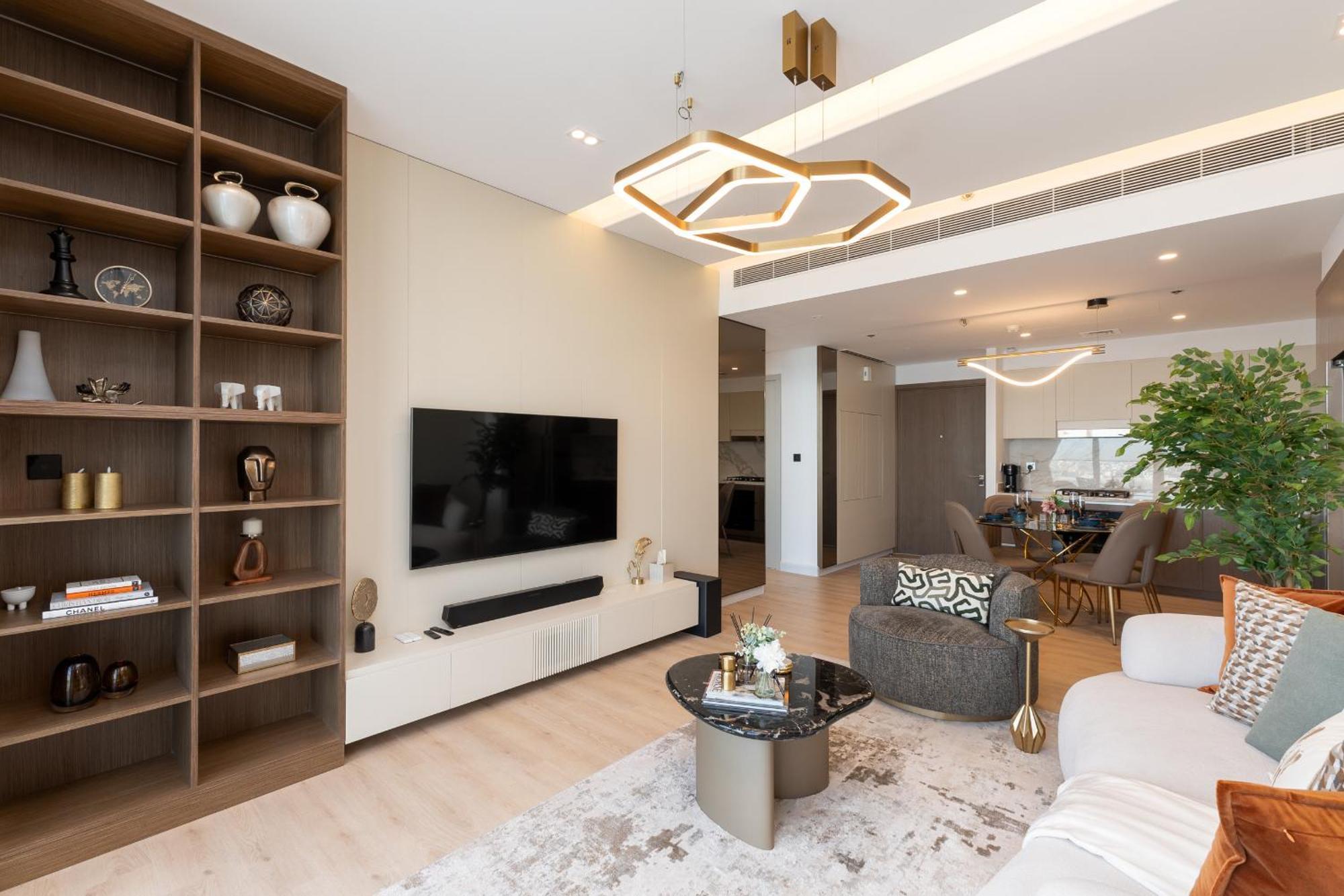 Isle 2, Emaar Beachfront - Mint Apartment