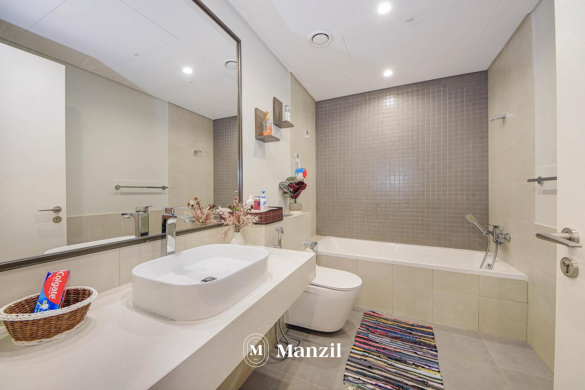 Luxury 1br In 1 Residences Near Attractions Apartment