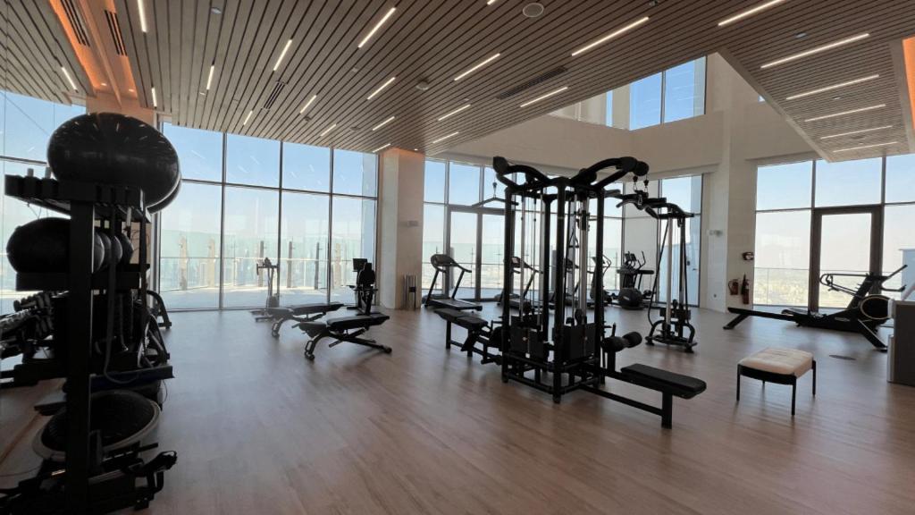 Iconic 1bedroom Duplex With Skyline Views Near Downtown & Burj Khalifa