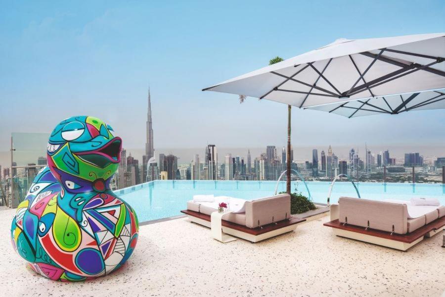 Apartment Iconic 1bedroom Duplex With Skyline Views Near Downtown & Burj Khalifa *